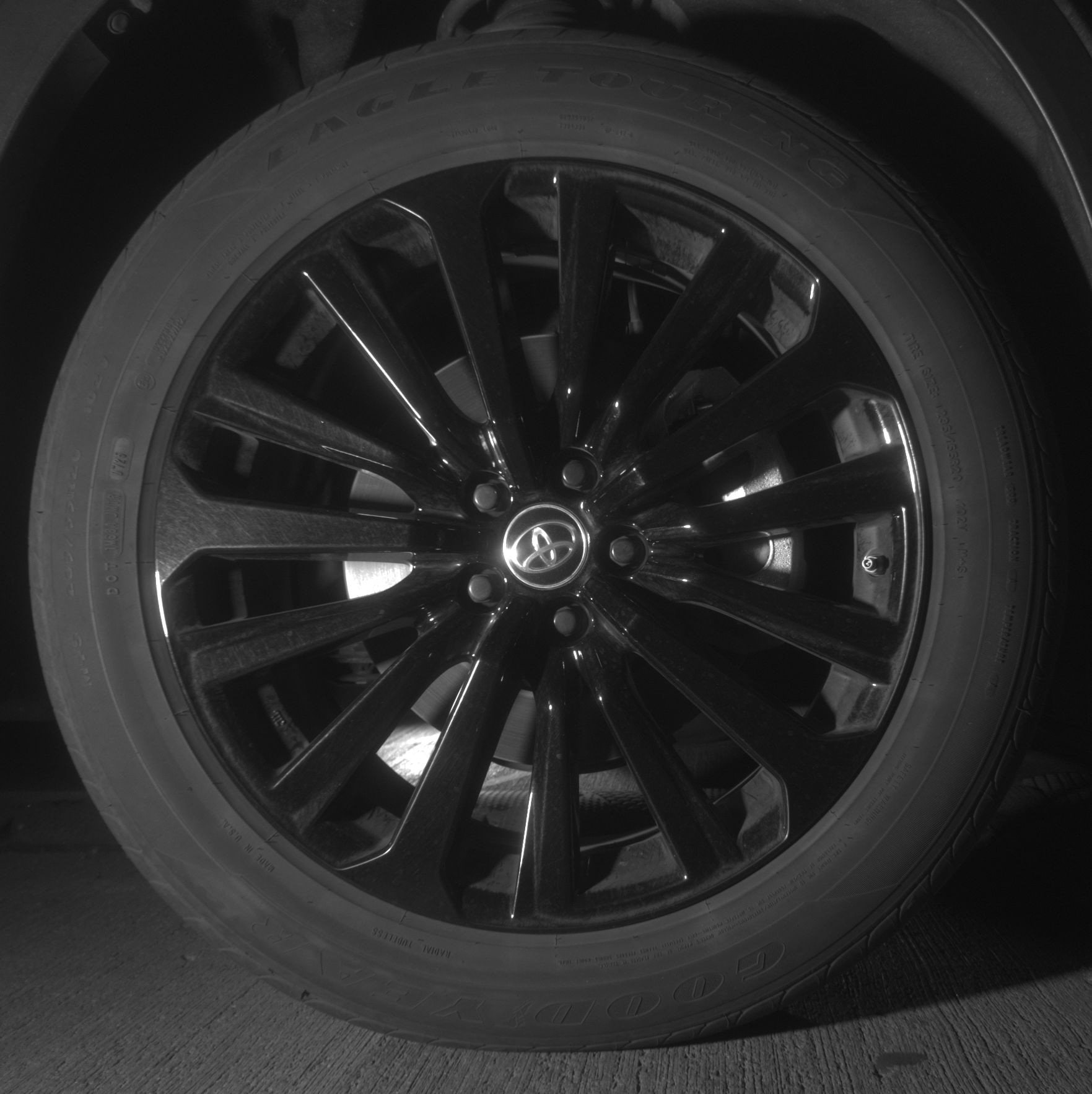 Thumbnail: 2025 Toyota Highlander - 13