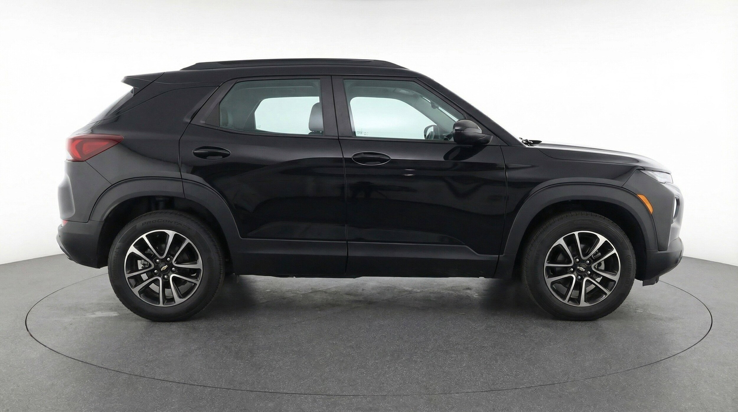 Thumbnail: 2025 Chevrolet TrailBlazer - 11