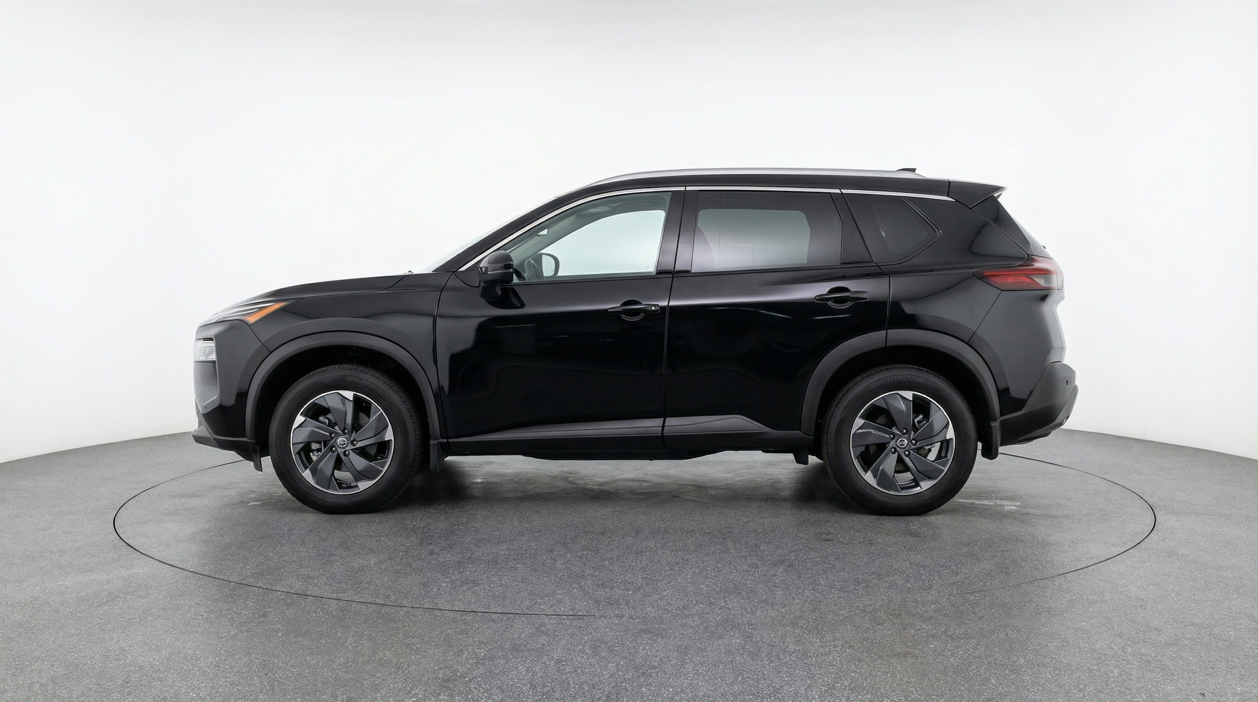 Thumbnail: 2025 Nissan Rogue - 4