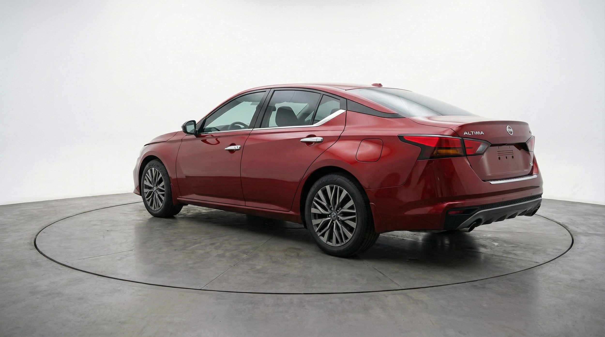 Thumbnail: 2025 Nissan Altima - 5