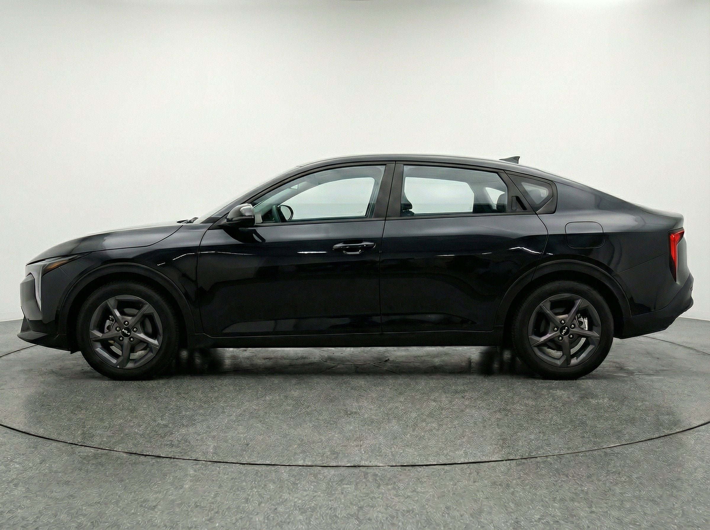 Thumbnail: 2025 Kia K4 - 5