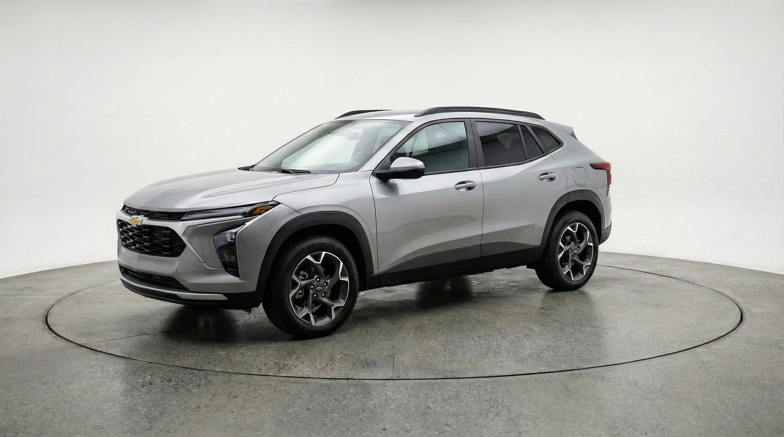 Thumbnail: 2025 Chevrolet Trax - 3