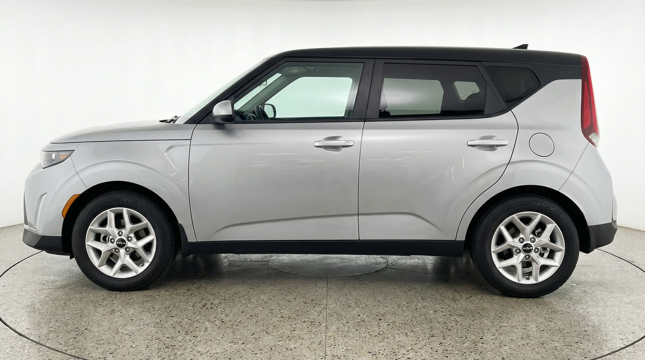 Thumbnail: 2025 Kia Soul - 4