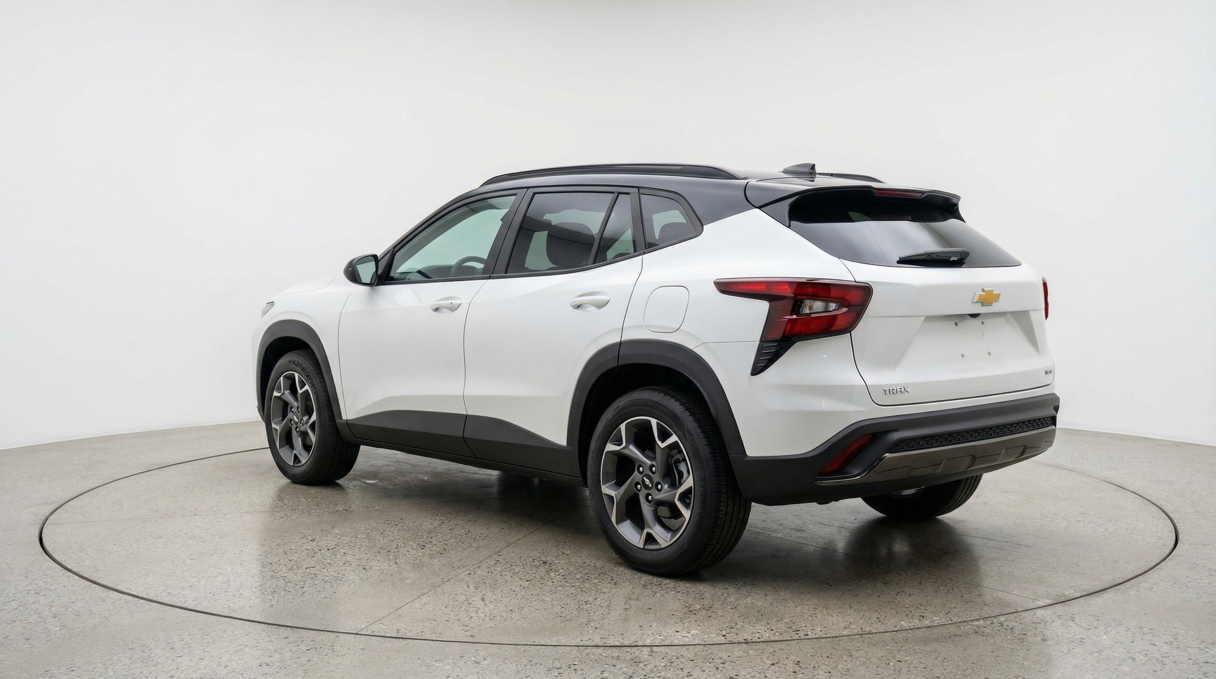 Thumbnail: 2025 Chevrolet Trax - 6