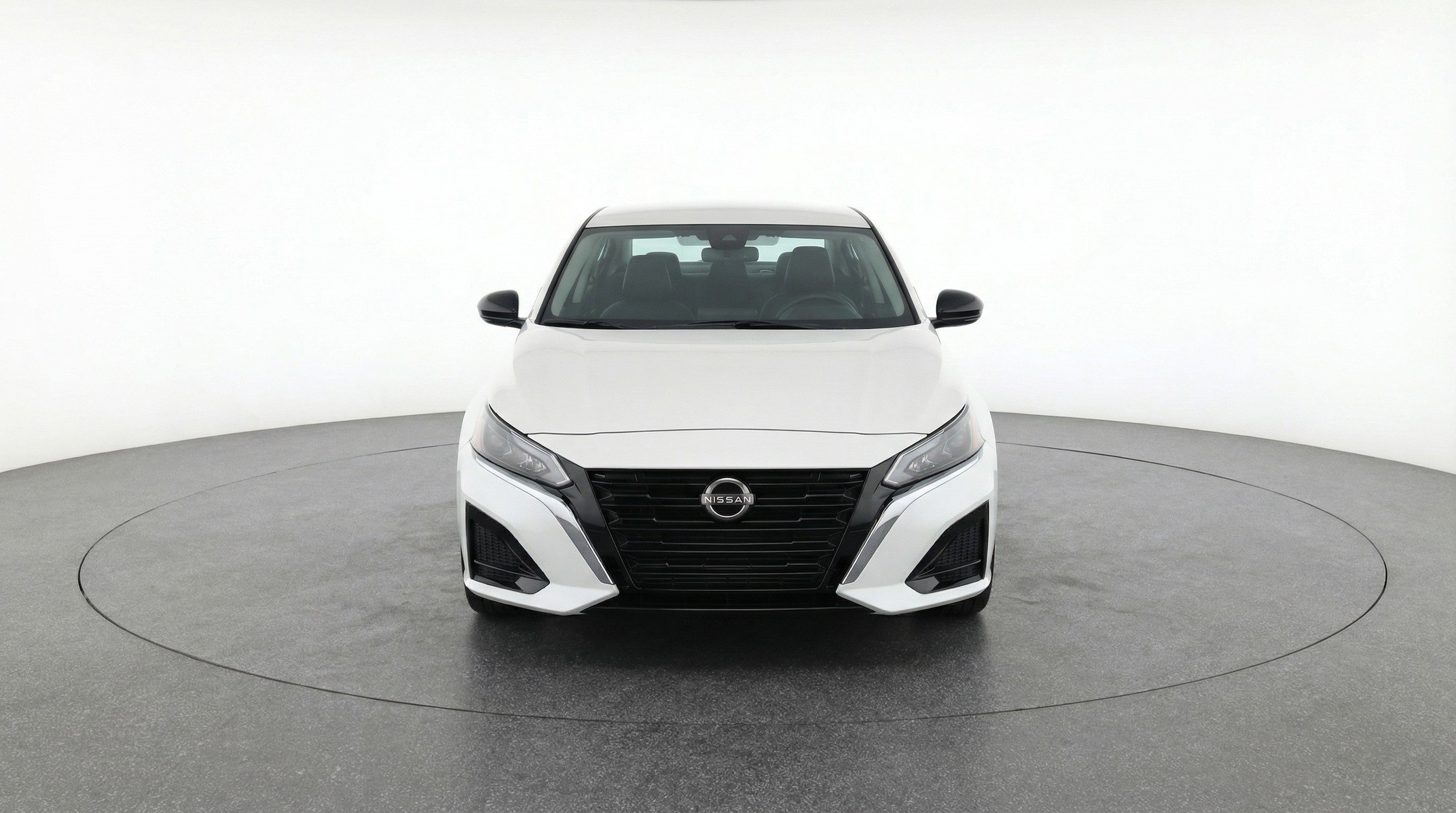 Thumbnail: 2025 Nissan Altima - 2