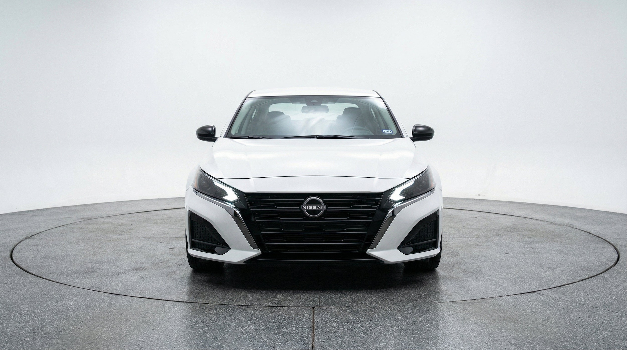 Thumbnail: 2025 Nissan Altima - 2
