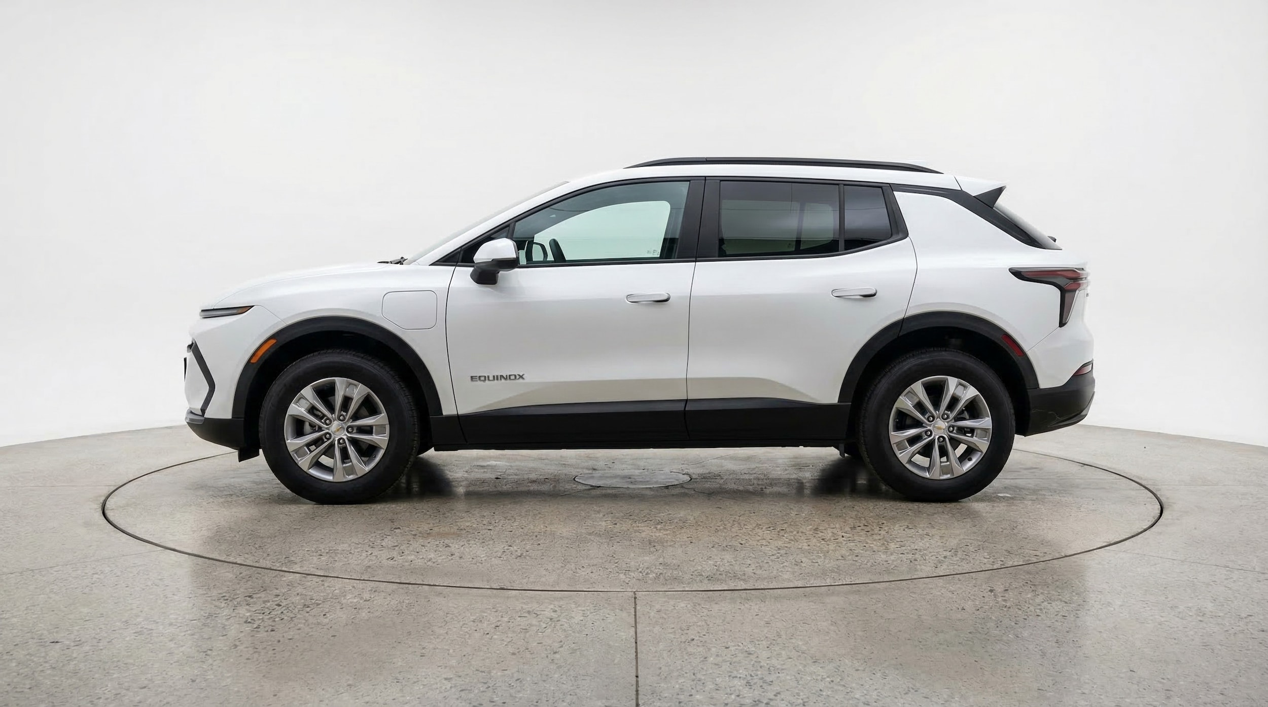 Thumbnail: 2025 Chevrolet Equinox - 4