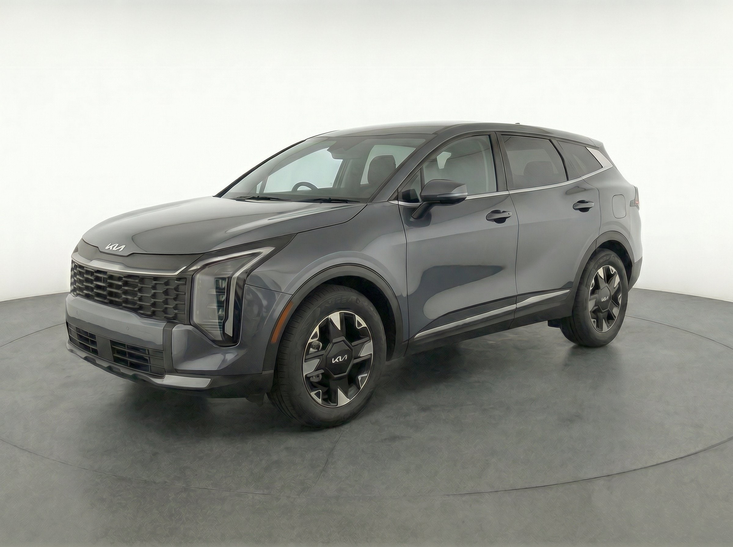 Thumbnail: 2026 Kia Sportage - 3