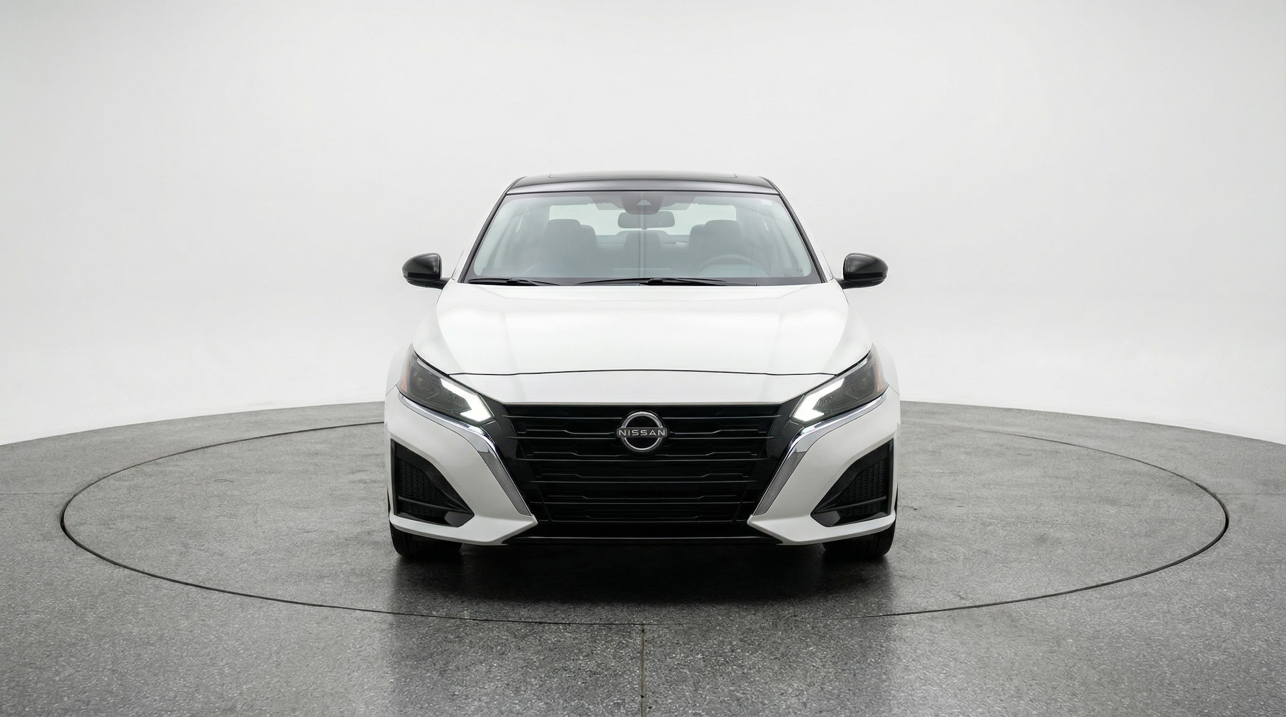 Thumbnail: 2025 Nissan Altima - 2