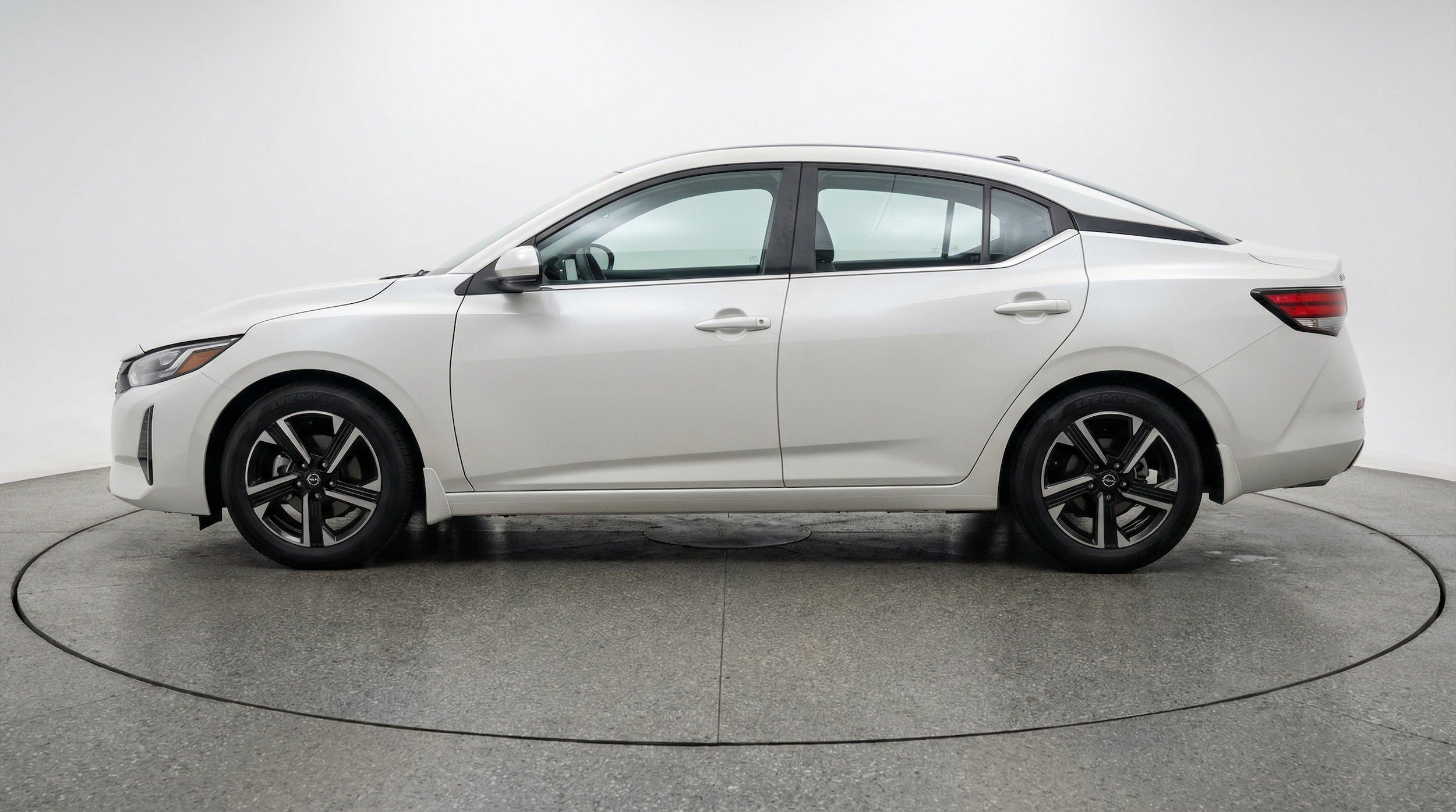 Thumbnail: 2025 Nissan Sentra - 5