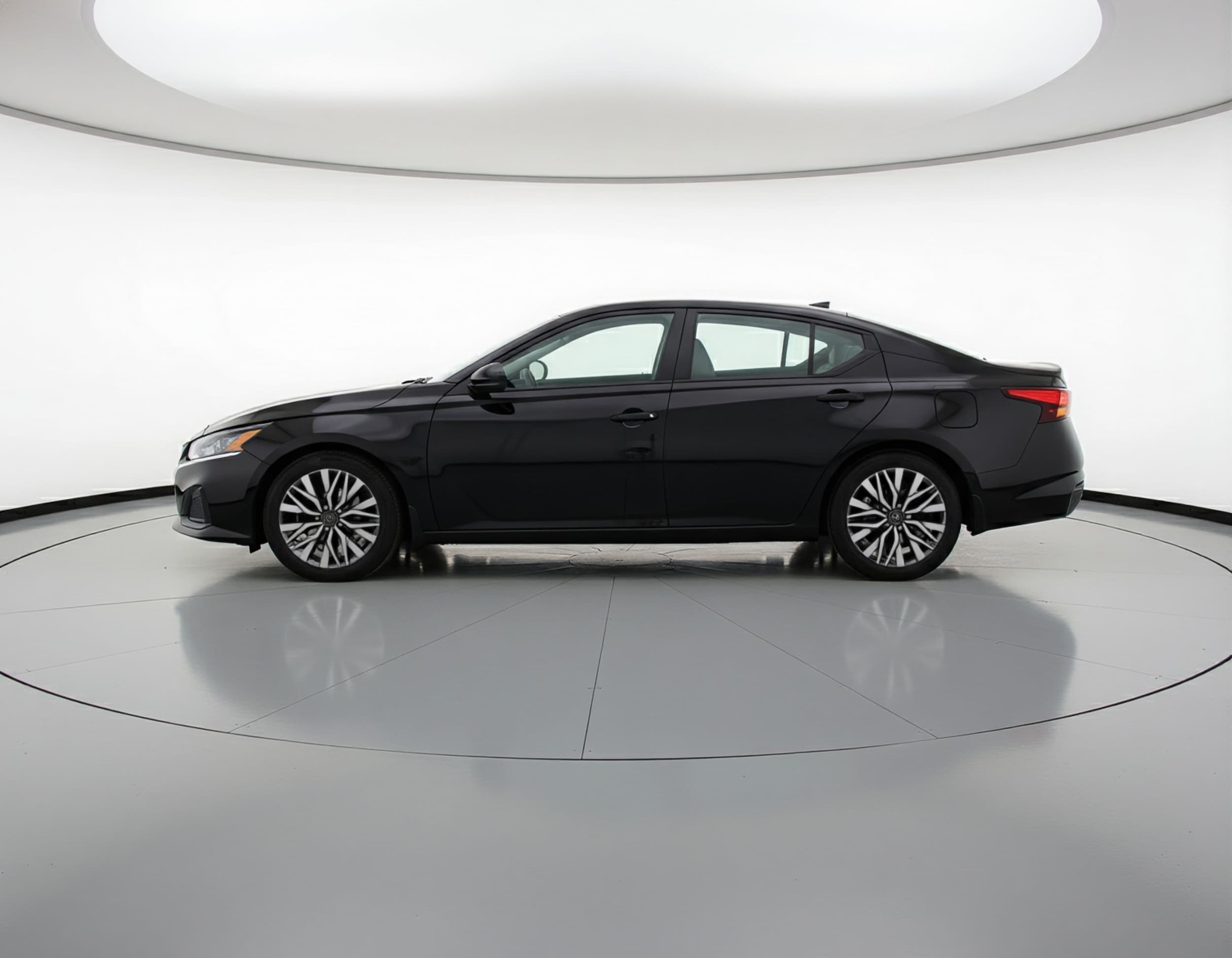 Thumbnail: 2025 Nissan Altima - 4