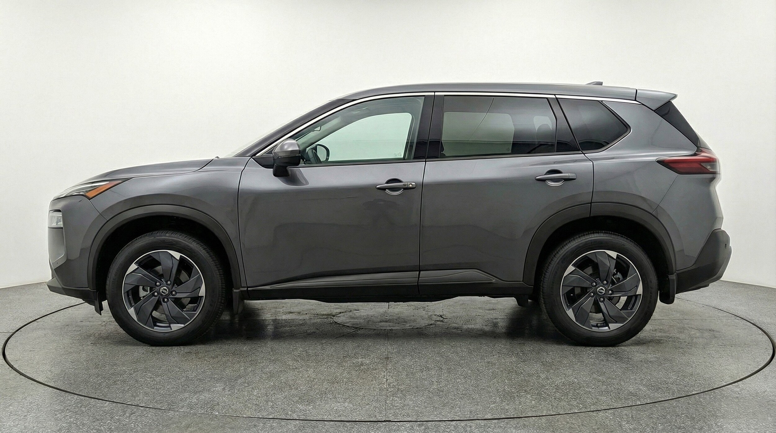 Thumbnail: 2025 Nissan Rogue - 5
