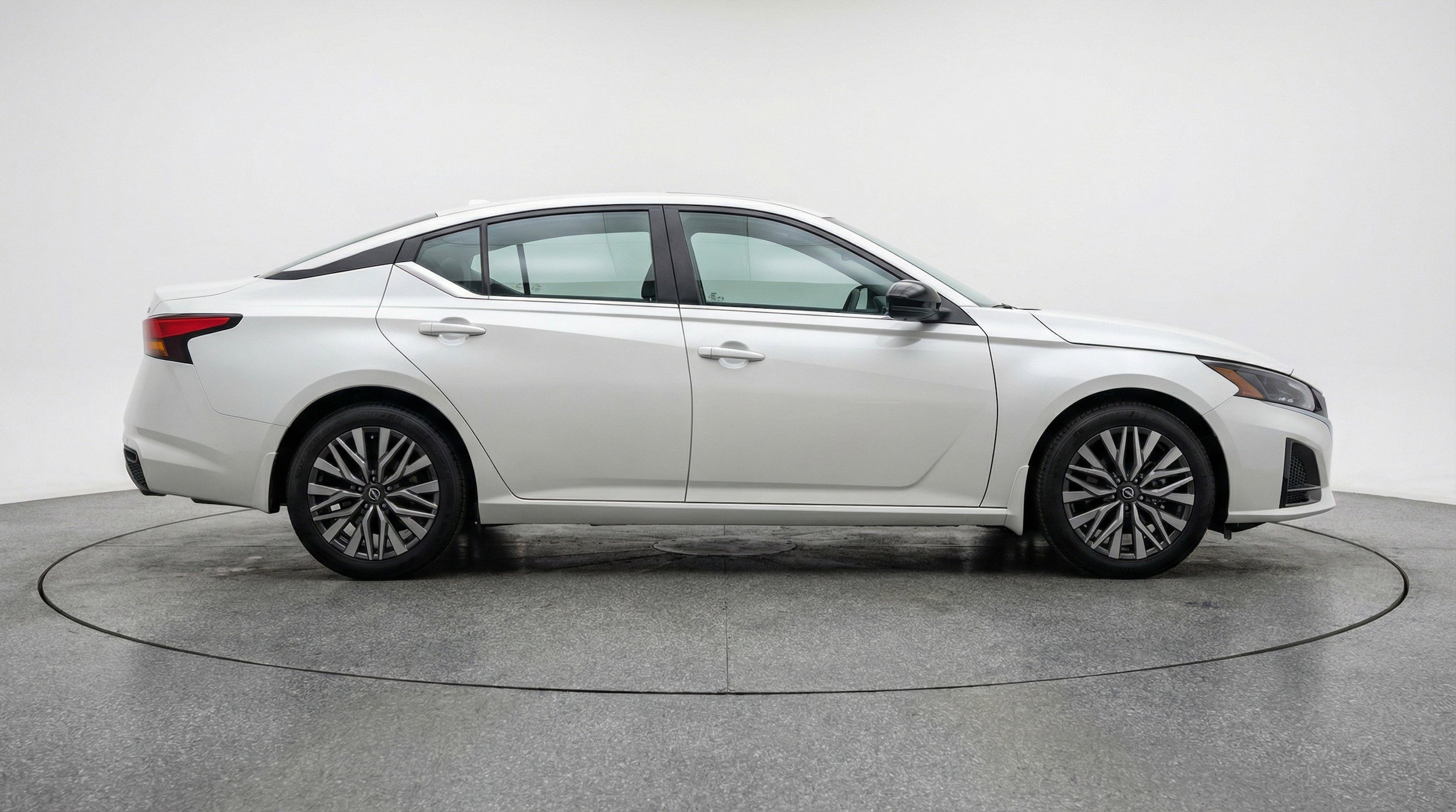 Thumbnail: 2025 Nissan Altima - 11