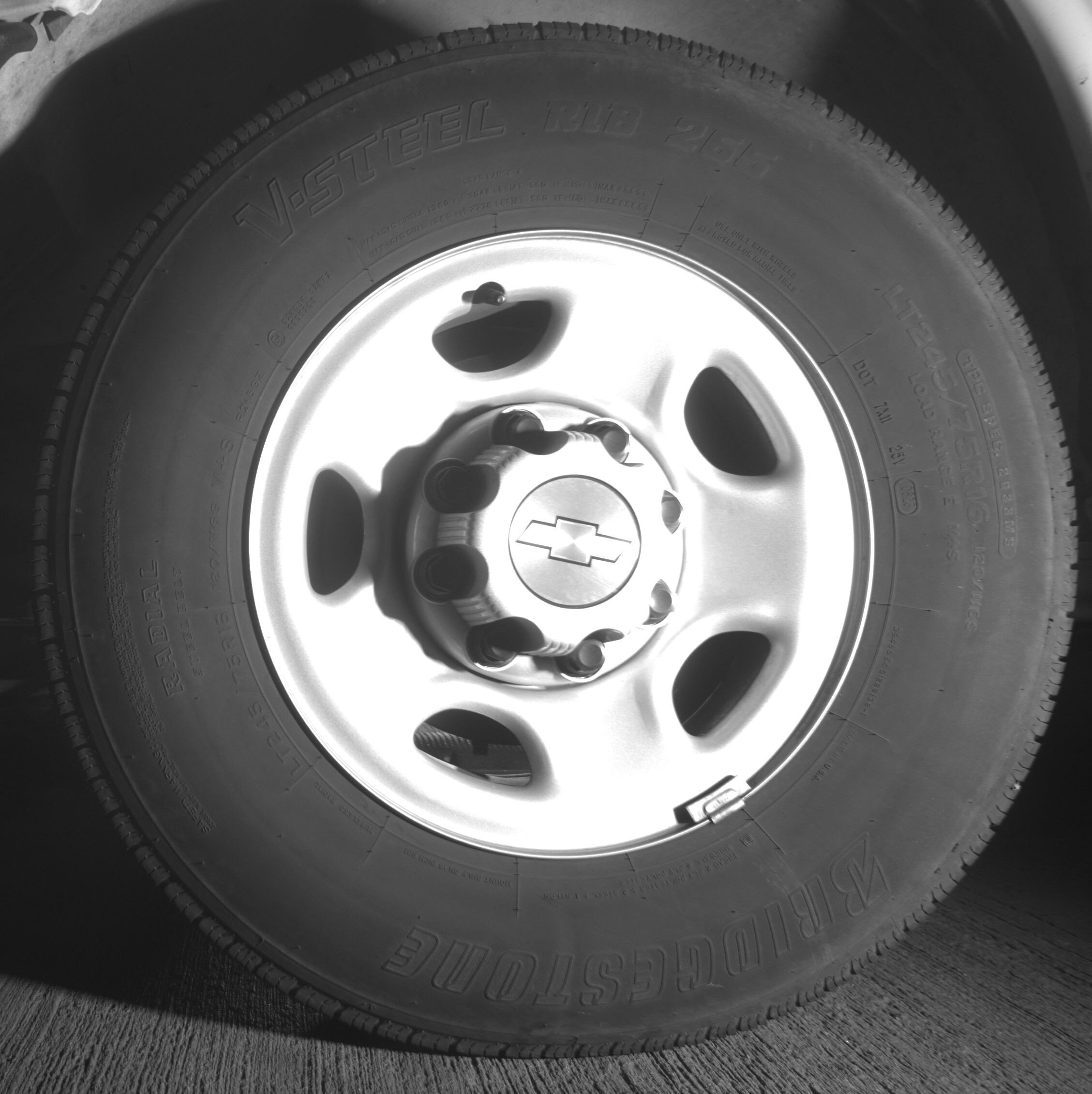 Thumbnail: 2023 Chevrolet Express - 12