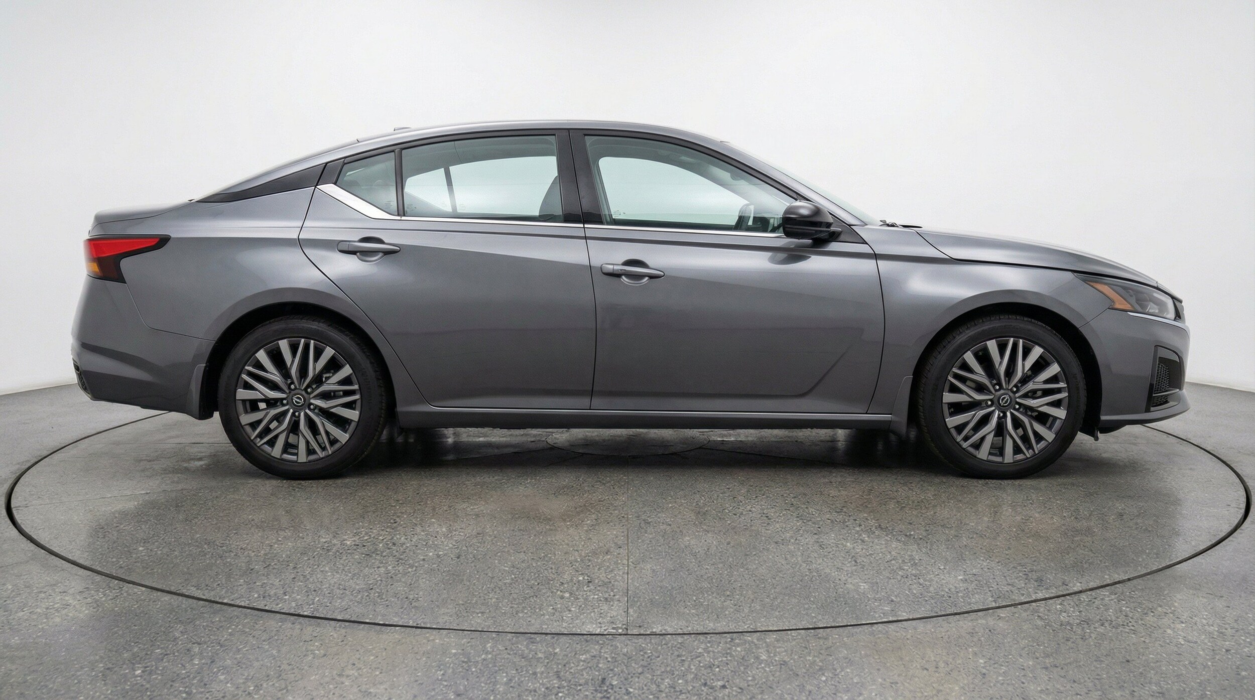 Thumbnail: 2025 Nissan Altima - 11