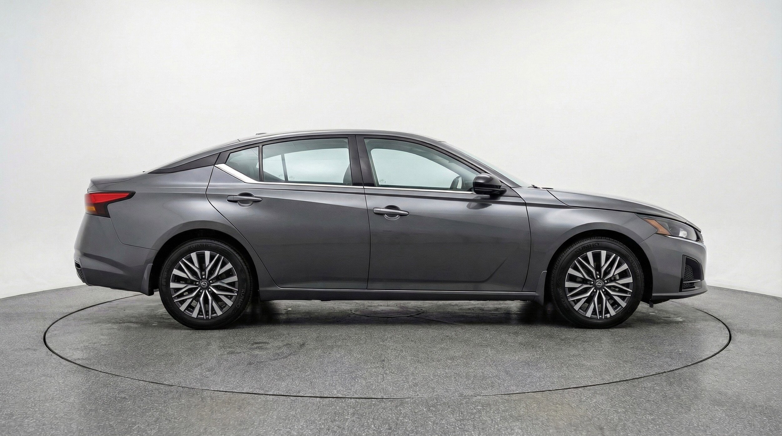 Thumbnail: 2025 Nissan Altima - 11