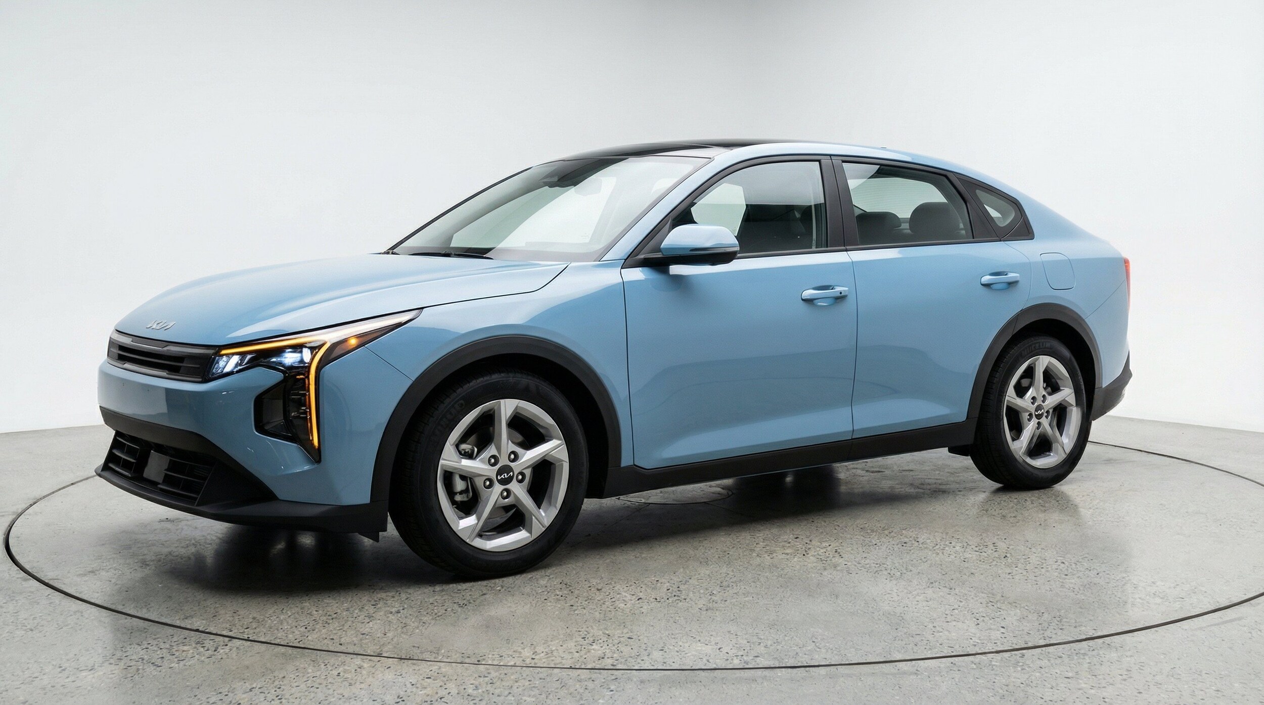 Thumbnail: 2026 Kia K4 - 3