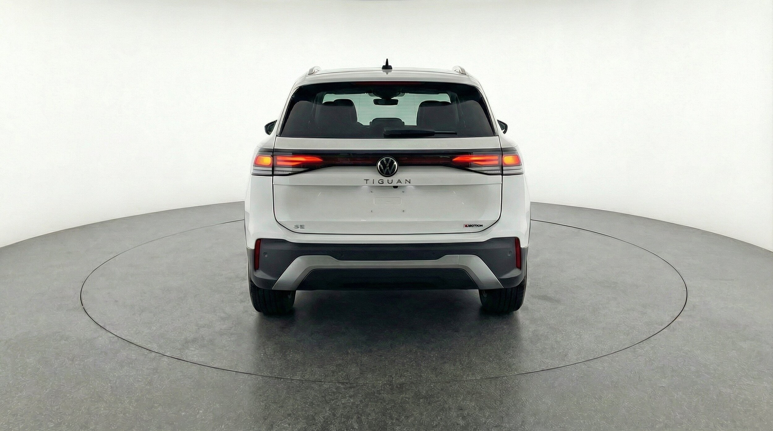 Thumbnail: 2026 Volkswagen Tiguan - 7