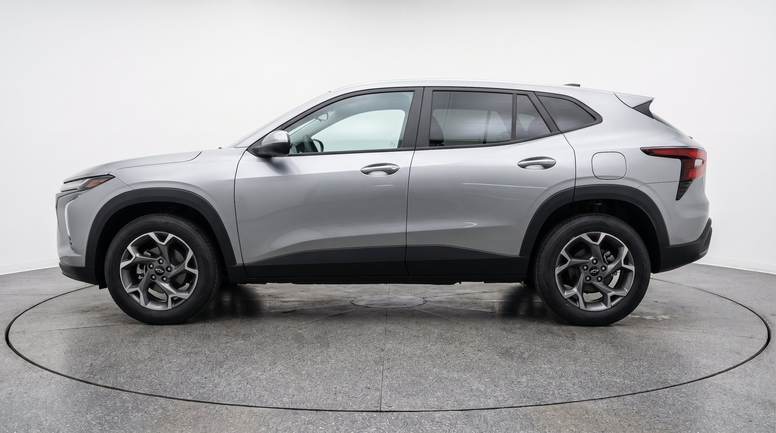 Thumbnail: 2025 Chevrolet Trax - 5