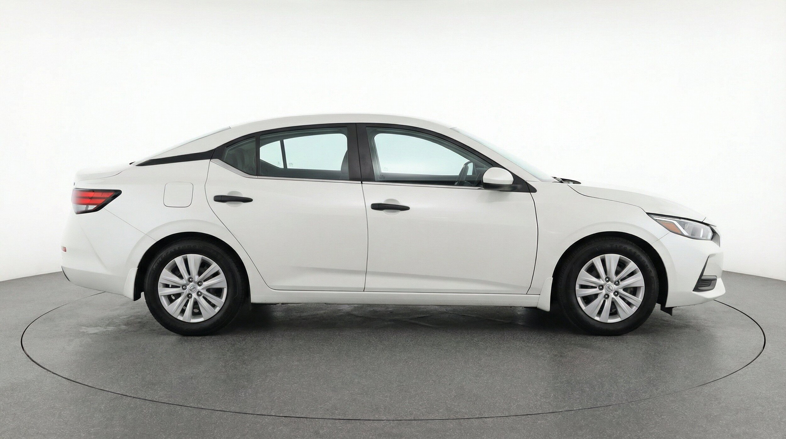 Thumbnail: 2025 Nissan Sentra - 11