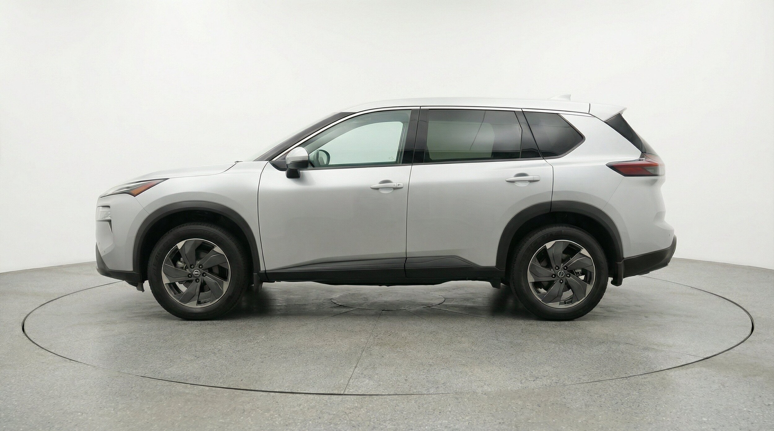 Thumbnail: 2025 Nissan Rogue - 5