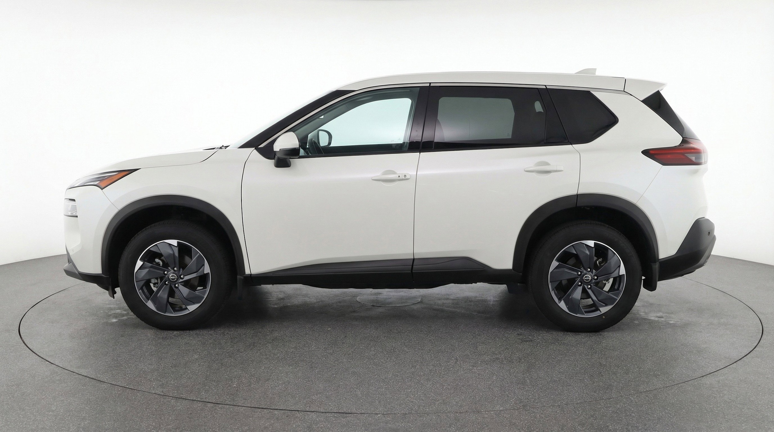 Thumbnail: 2025 Nissan Rogue - 5
