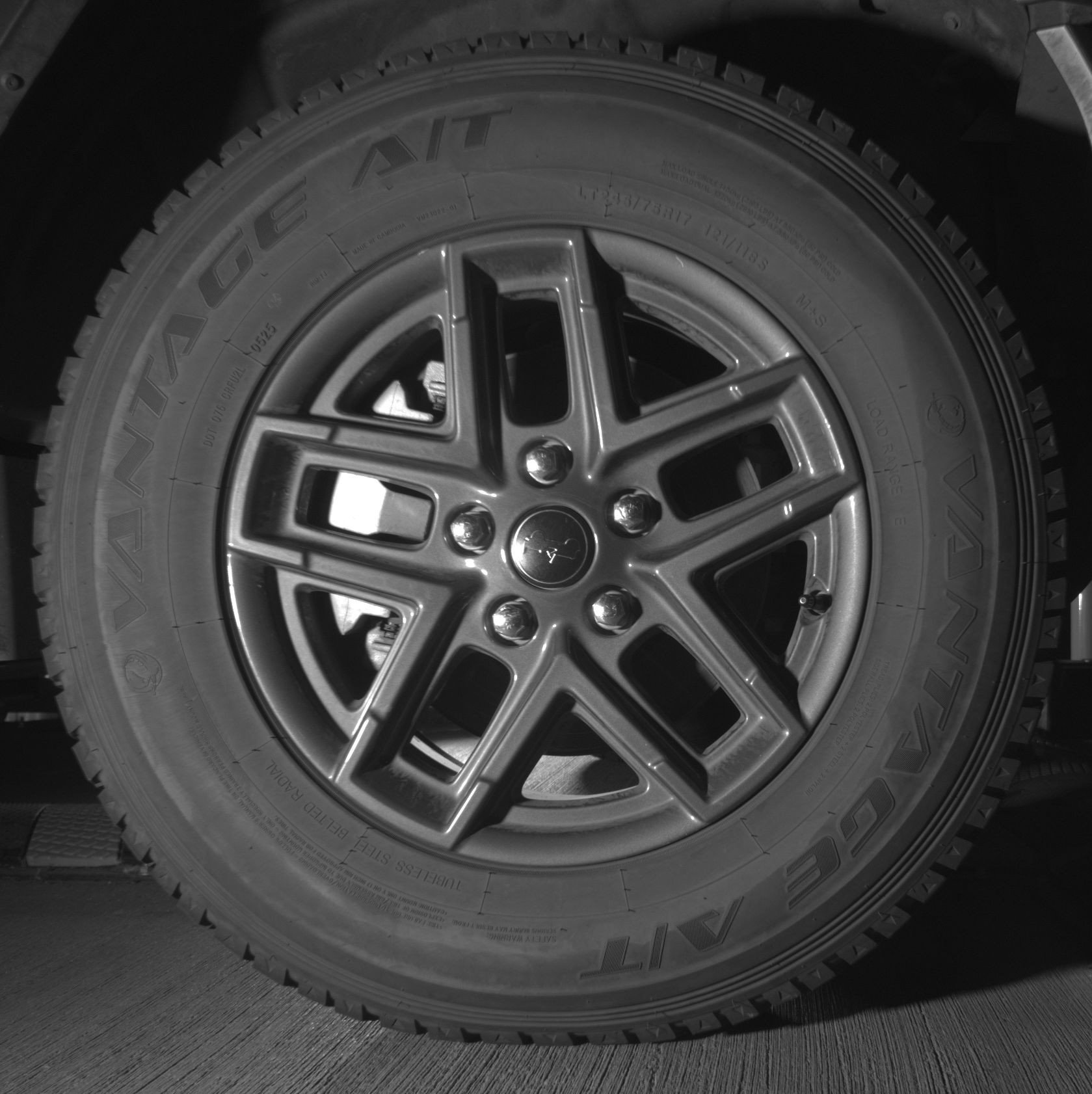 Thumbnail: 2025 Jeep Wrangler - 13