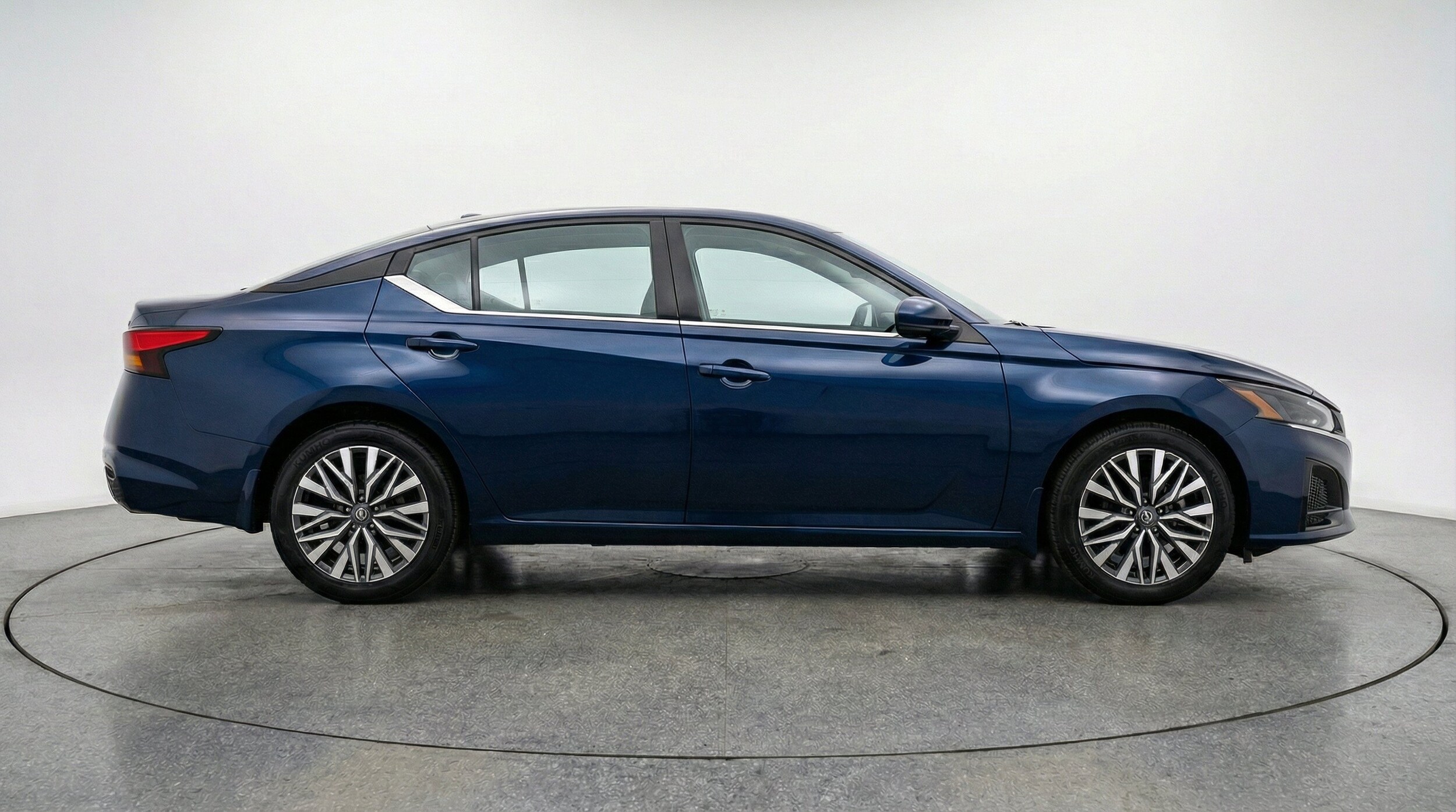 Thumbnail: 2026 Nissan Altima - 11