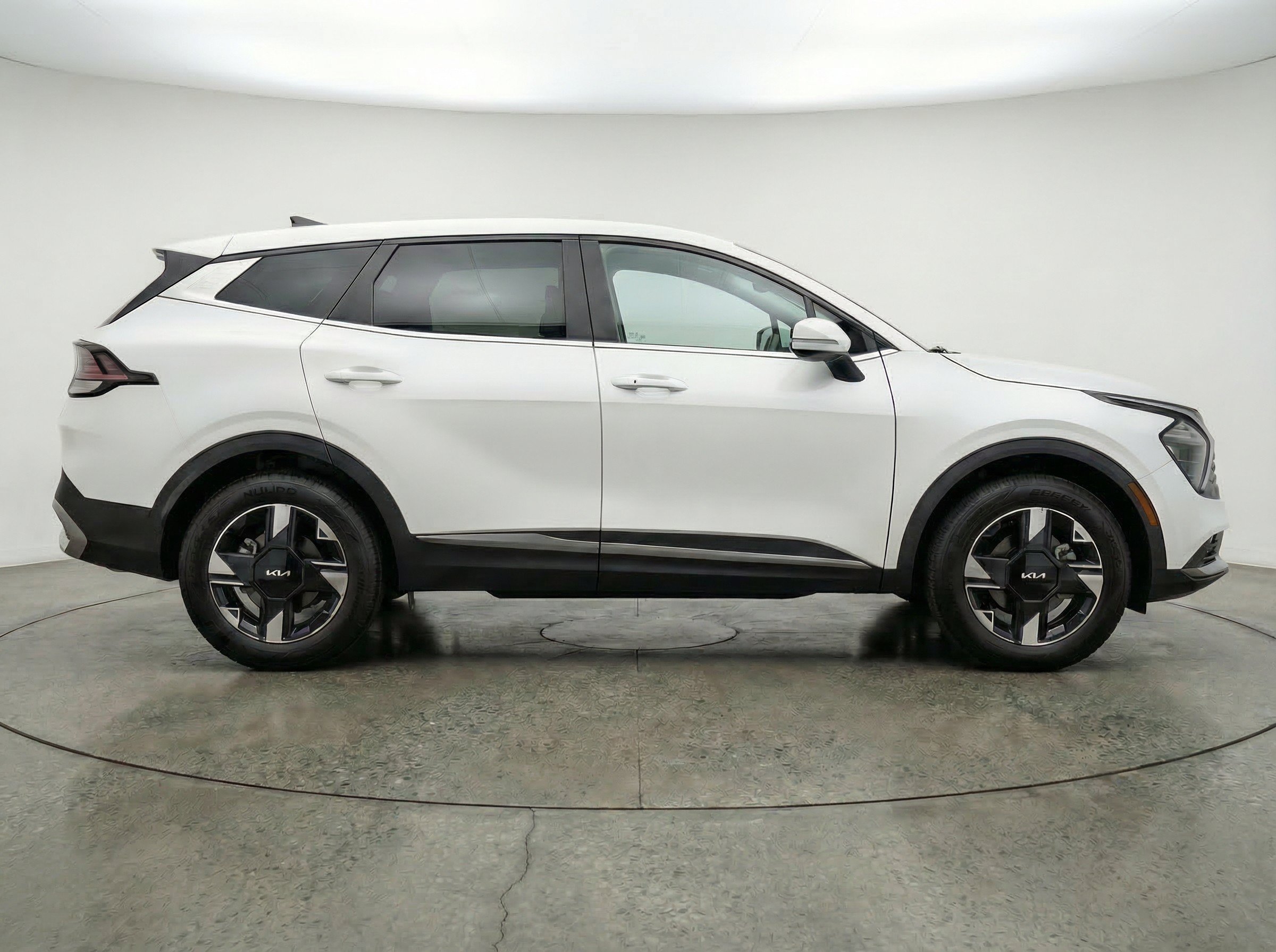 Thumbnail: 2026 Kia Sportage - 11