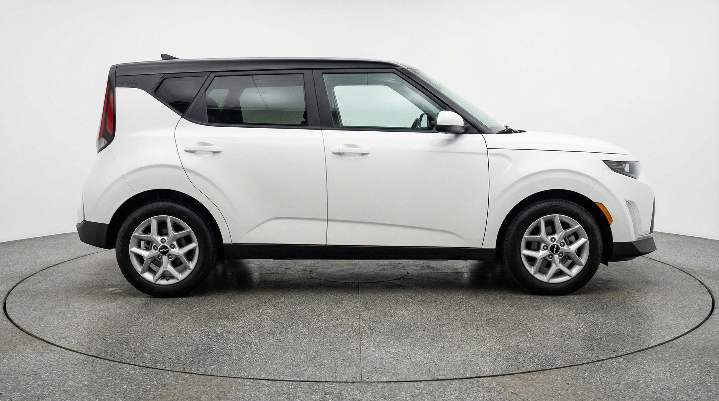 Thumbnail: 2025 Kia Soul - 11