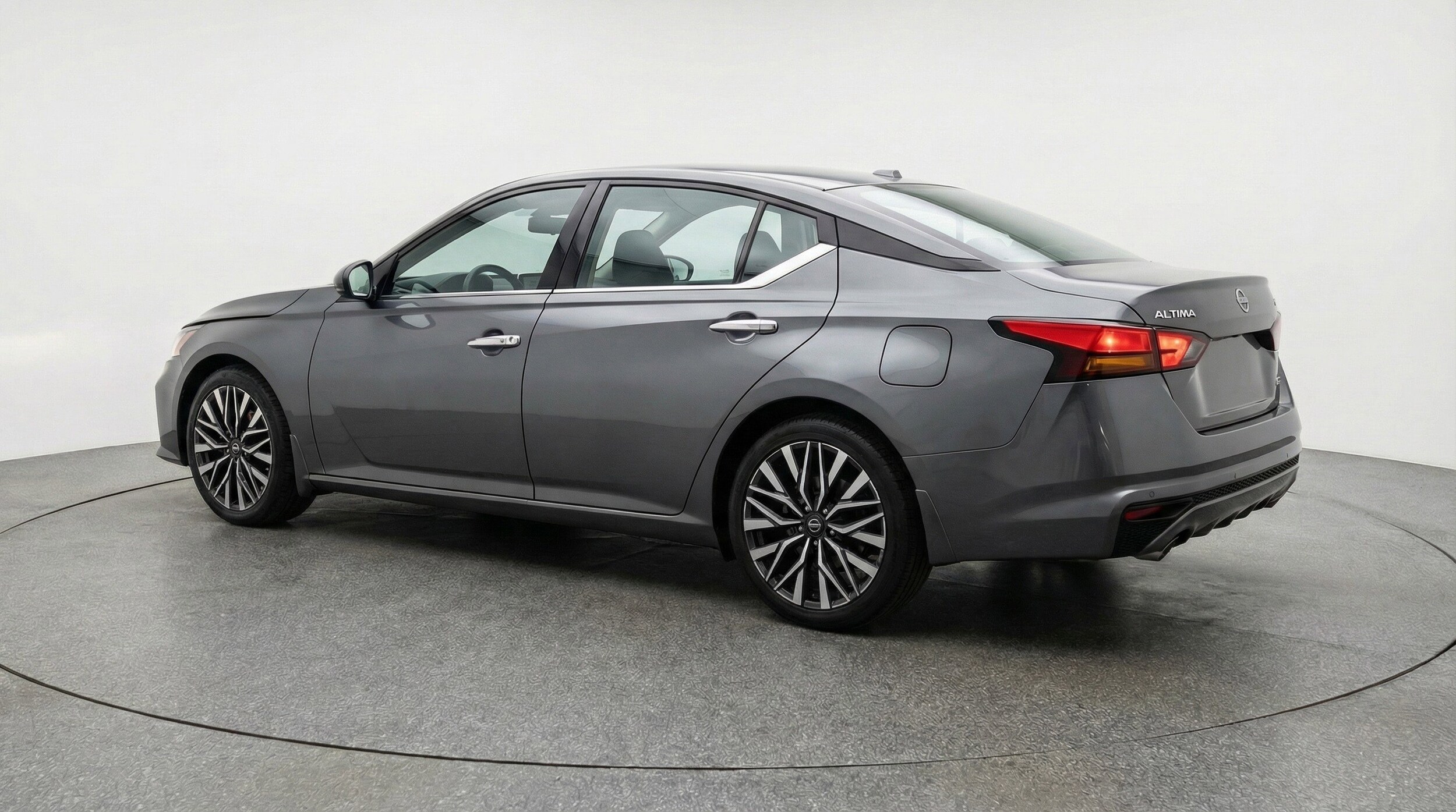 Thumbnail: 2025 Nissan Altima - 6