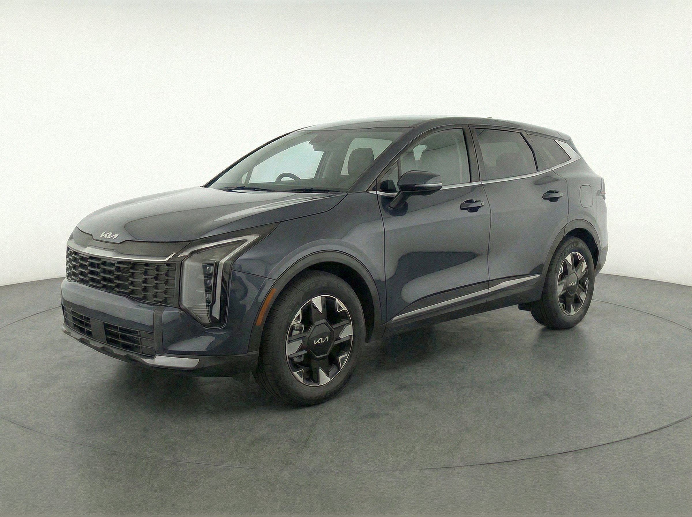 Thumbnail: 2026 Kia Sportage - 3