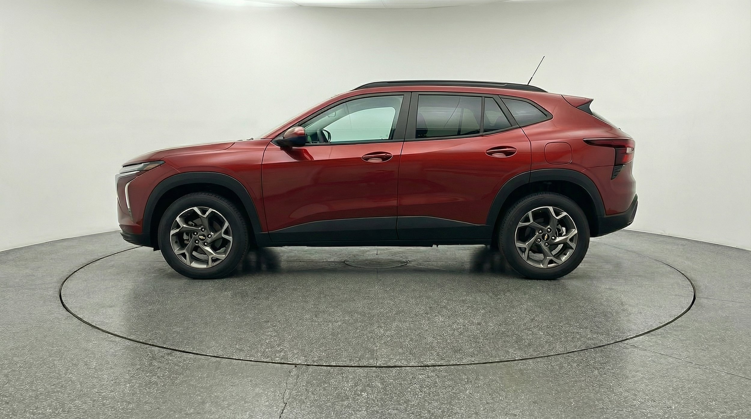 Thumbnail: 2025 Chevrolet Trax - 4