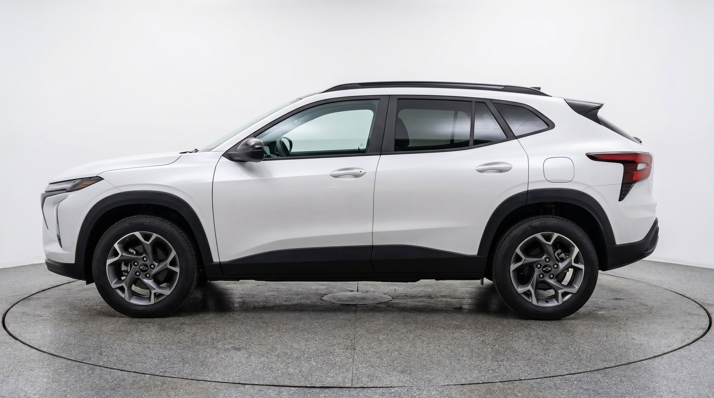 Thumbnail: 2025 Chevrolet Trax - 5