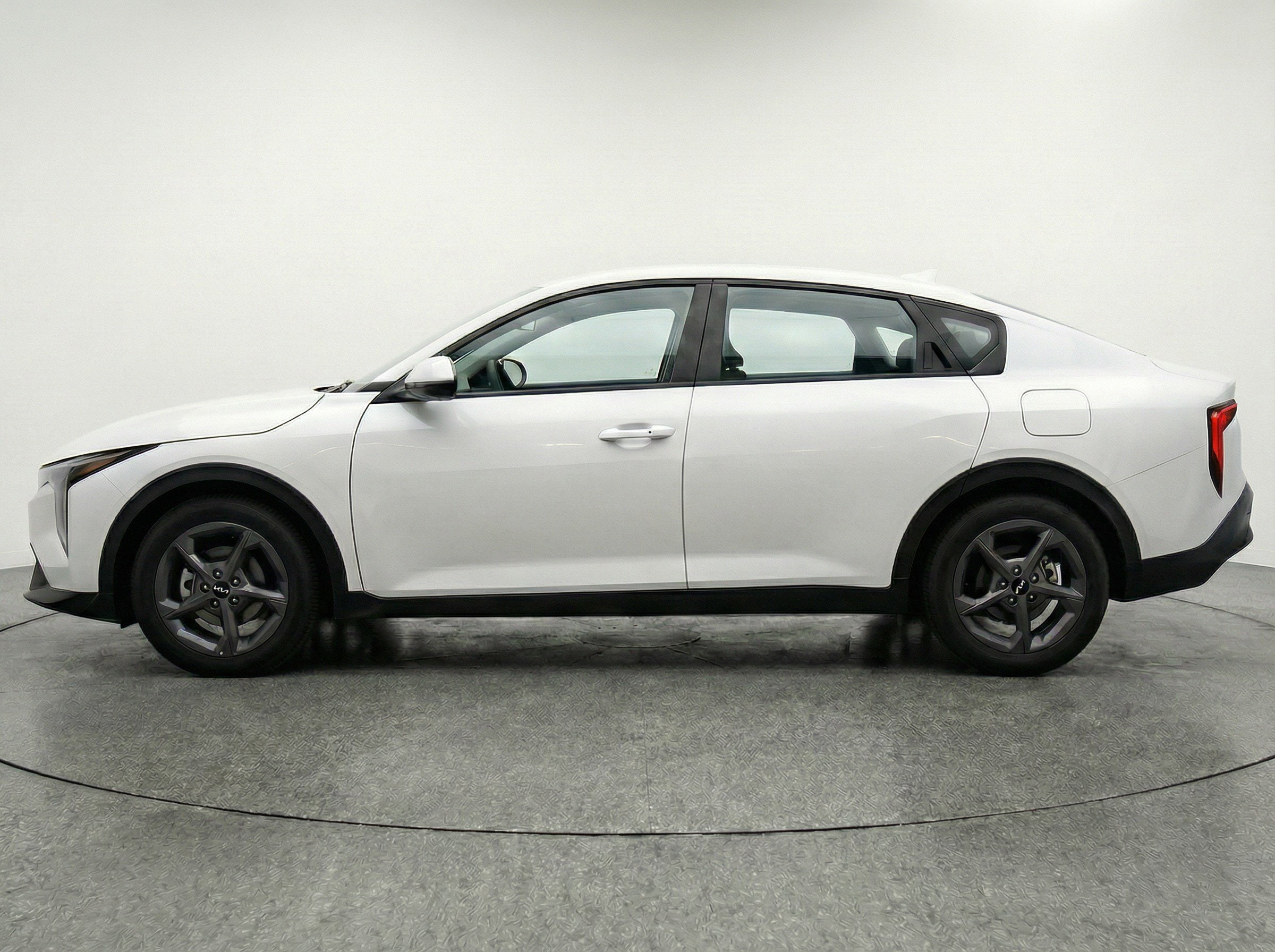 Thumbnail: 2025 Kia K4 - 5