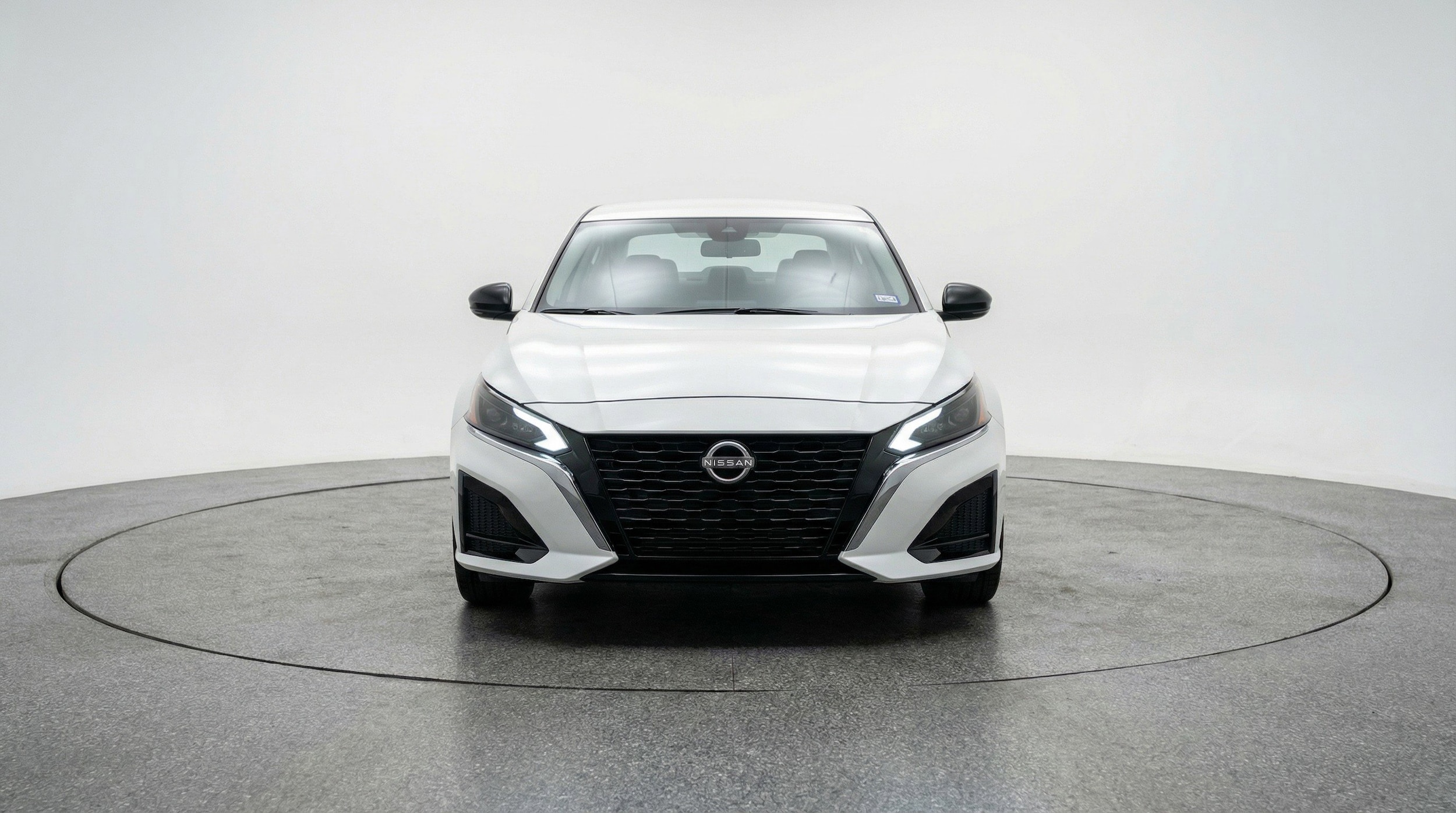 Thumbnail: 2025 Nissan Altima - 2