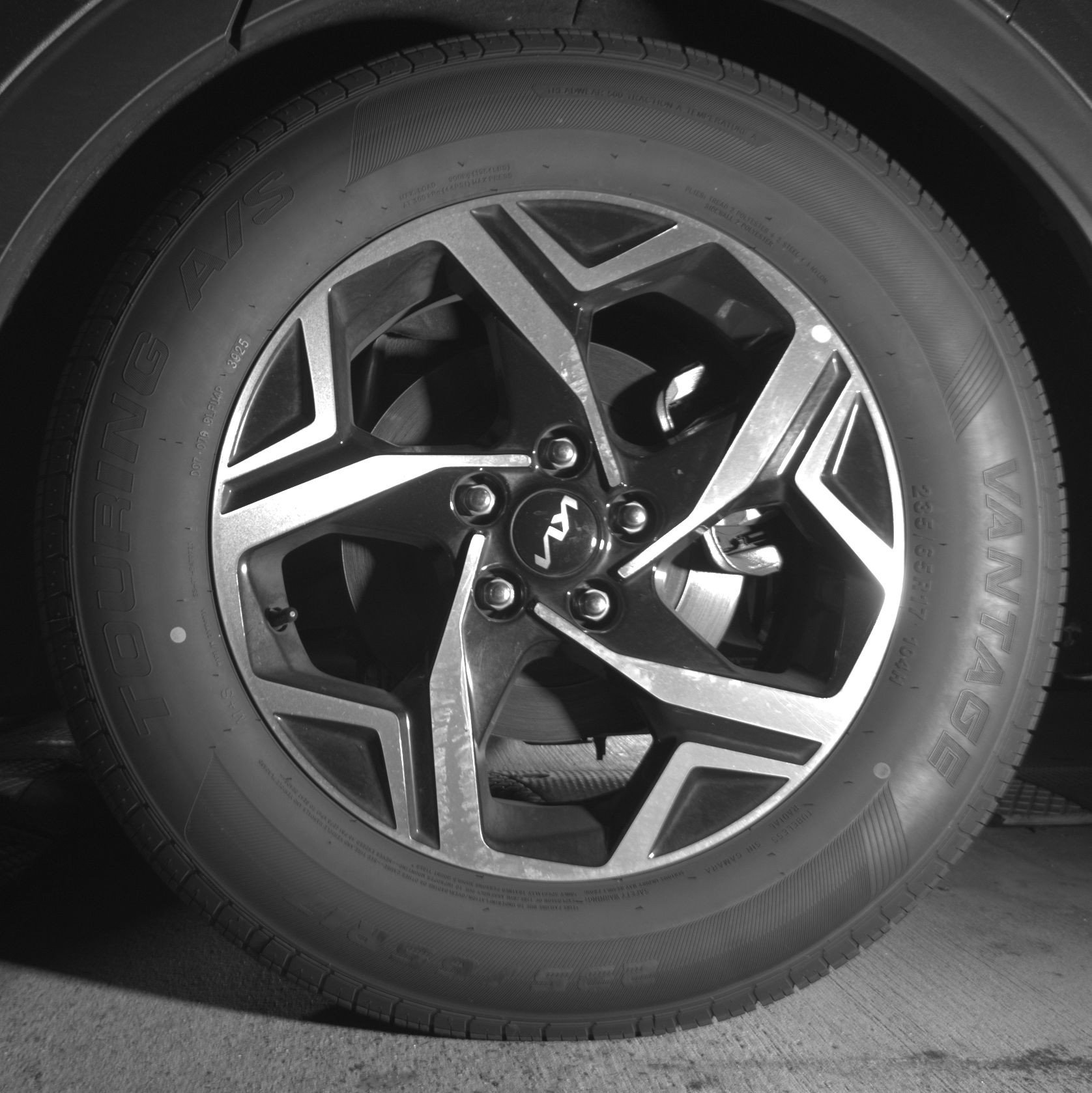 Thumbnail: 2025 Kia Sportage - 14