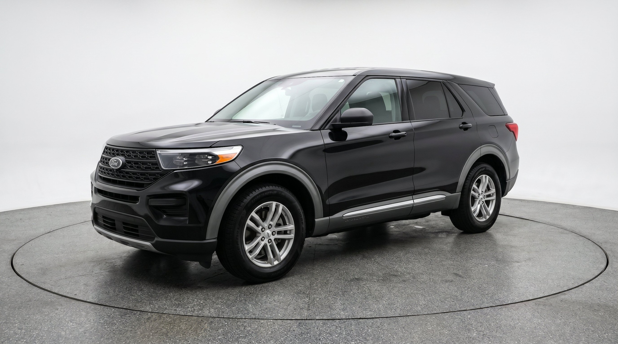 Thumbnail: 2024 Ford Explorer - 3