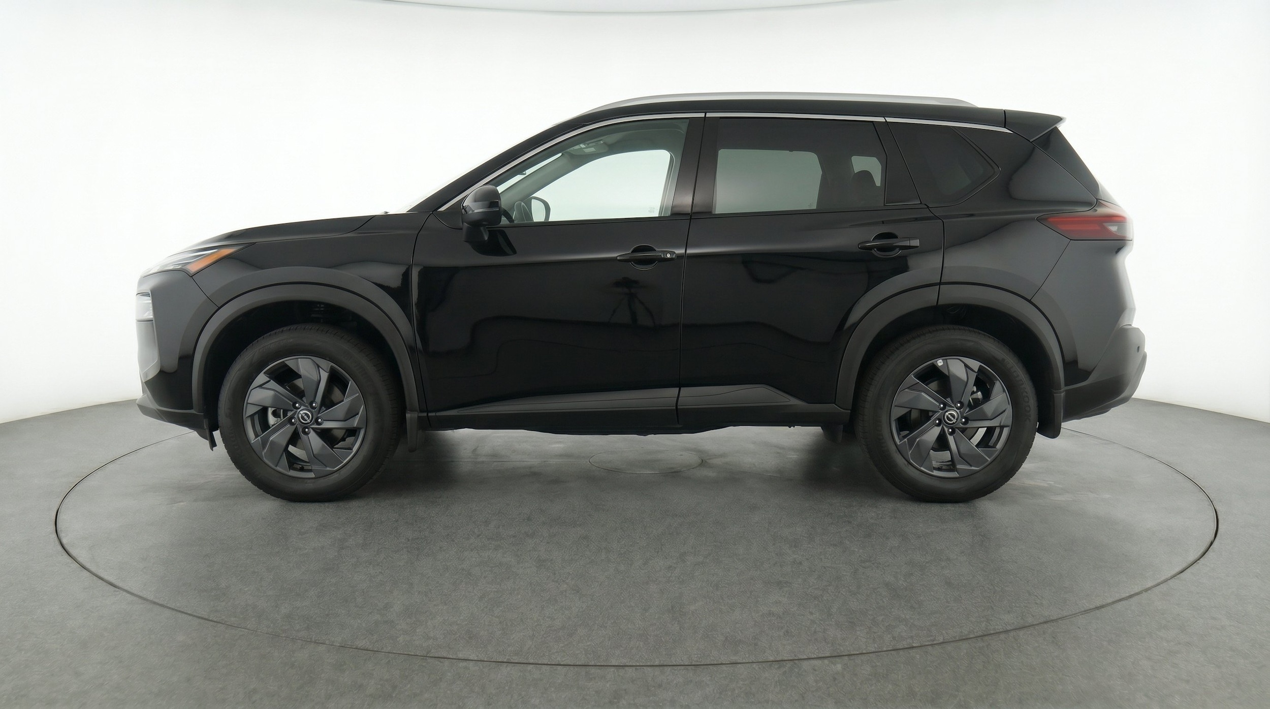 Thumbnail: 2026 Nissan Rogue - 5