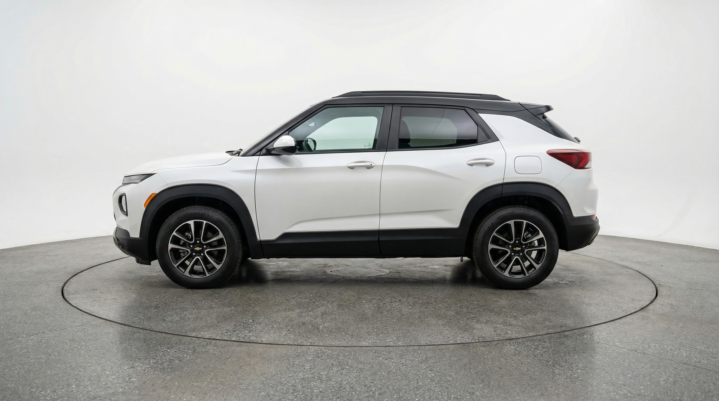 Thumbnail: 2025 Chevrolet TrailBlazer - 4