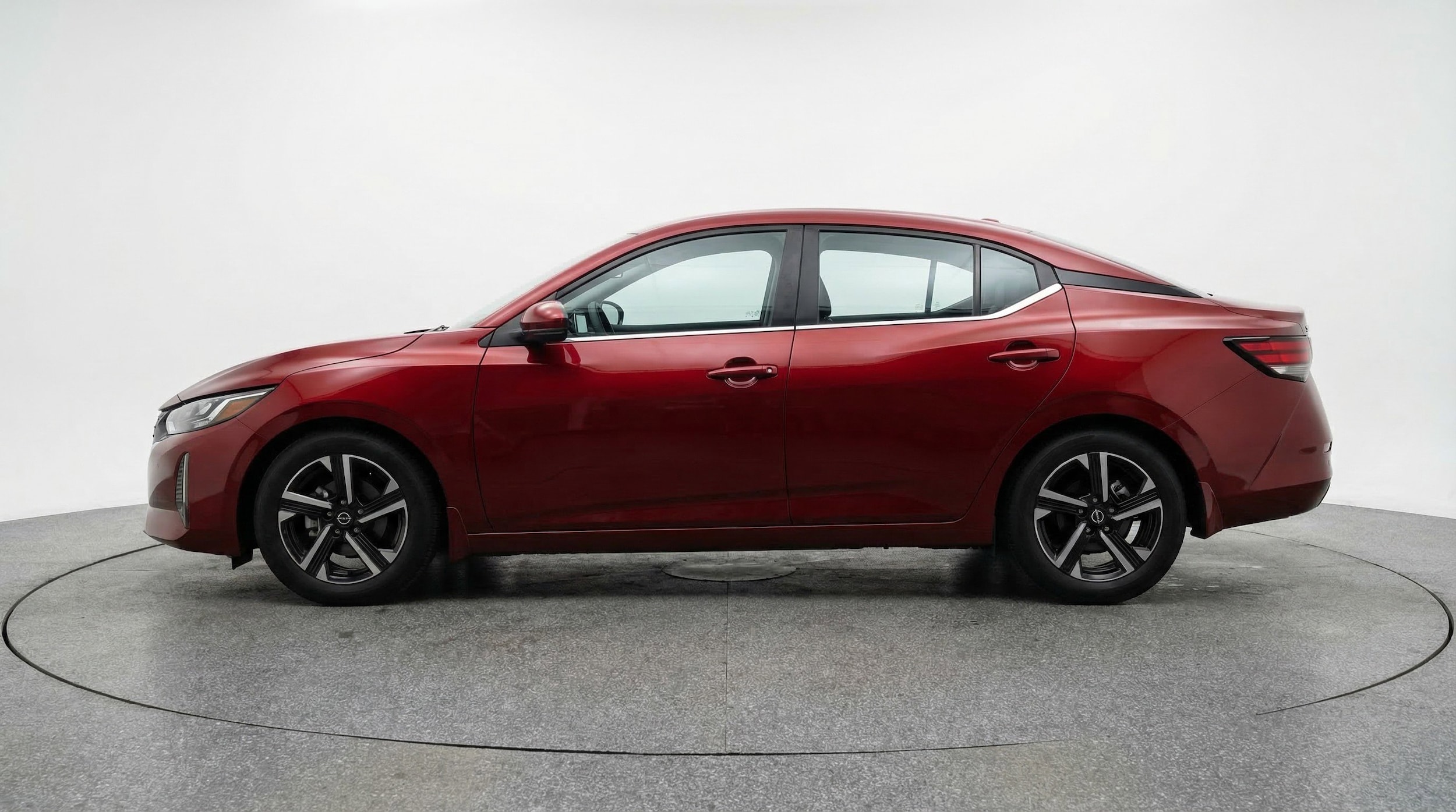 Thumbnail: 2025 Nissan Sentra - 5