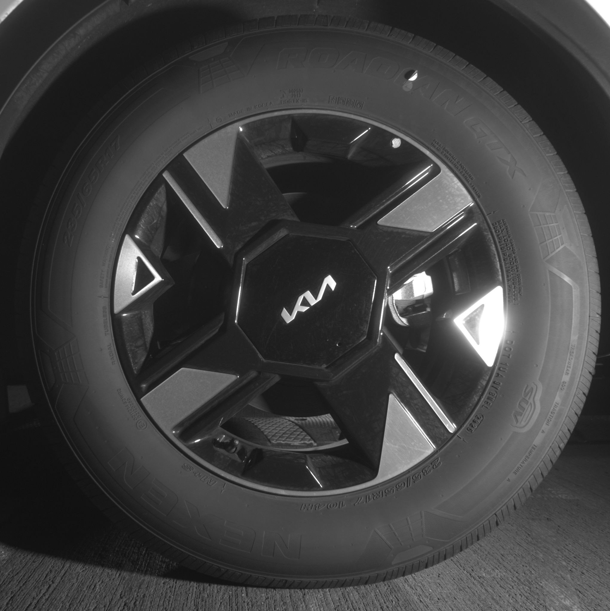 Thumbnail: 2026 Kia Sportage - 14