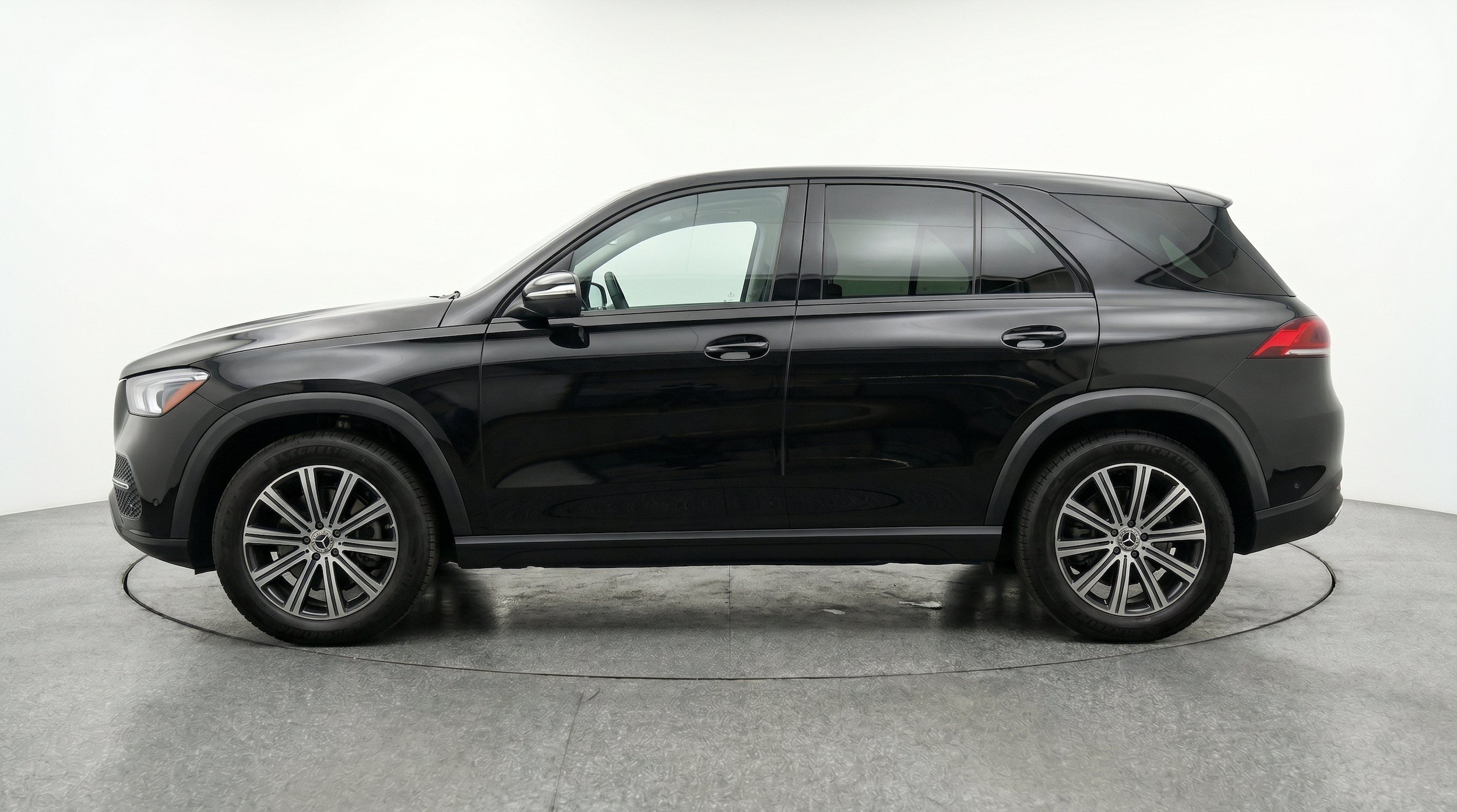 Thumbnail: 2026 Mercedes-Benz GLE - 5