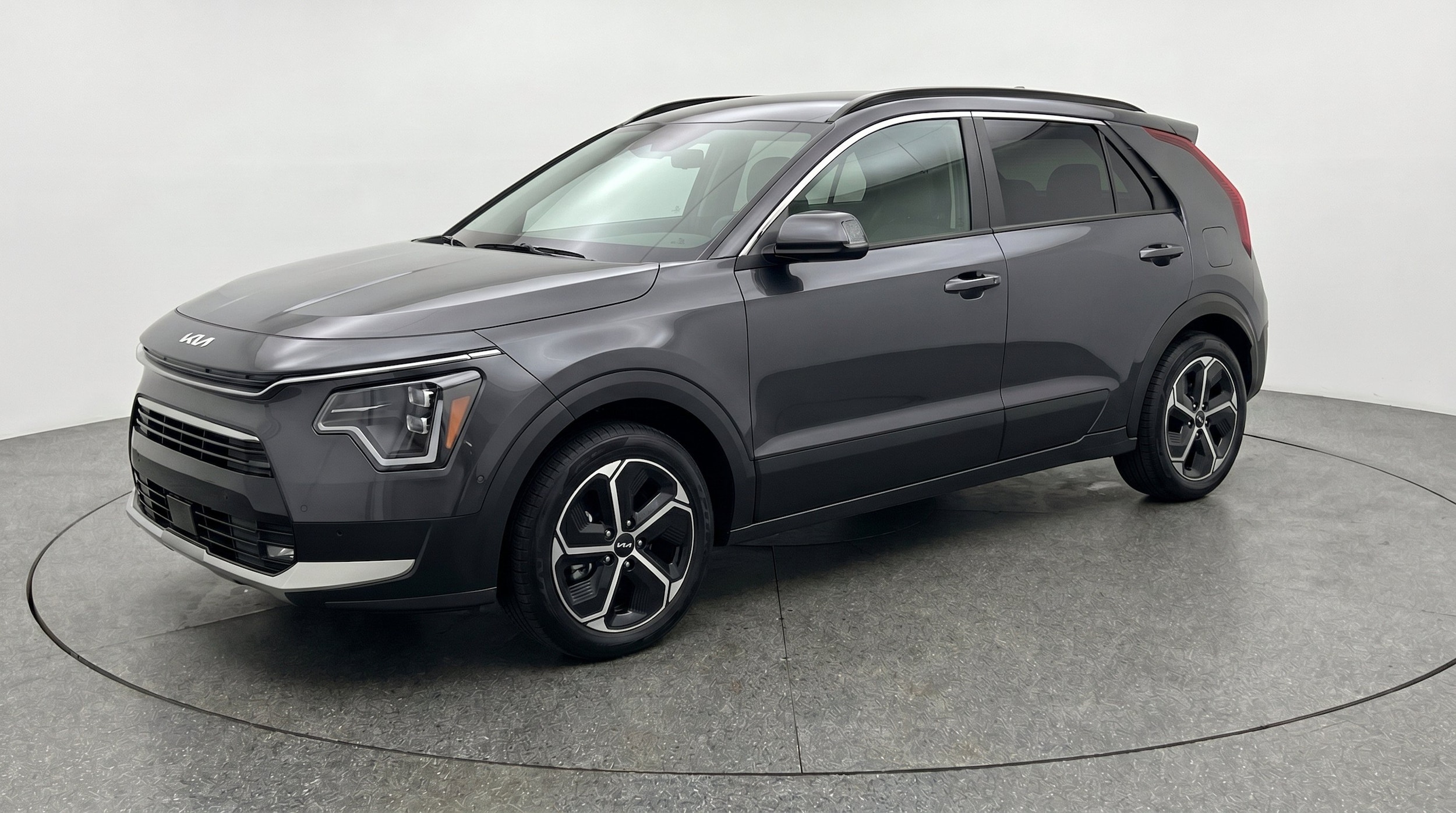 Thumbnail: 2026 Kia Niro - 3