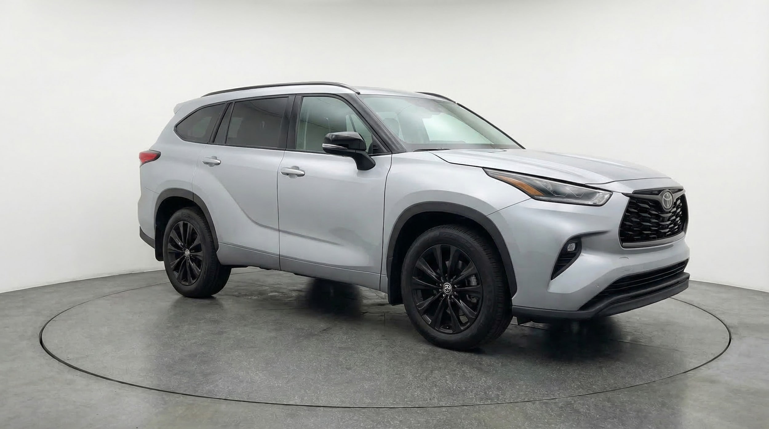 Thumbnail: 2025 Toyota Highlander - 1