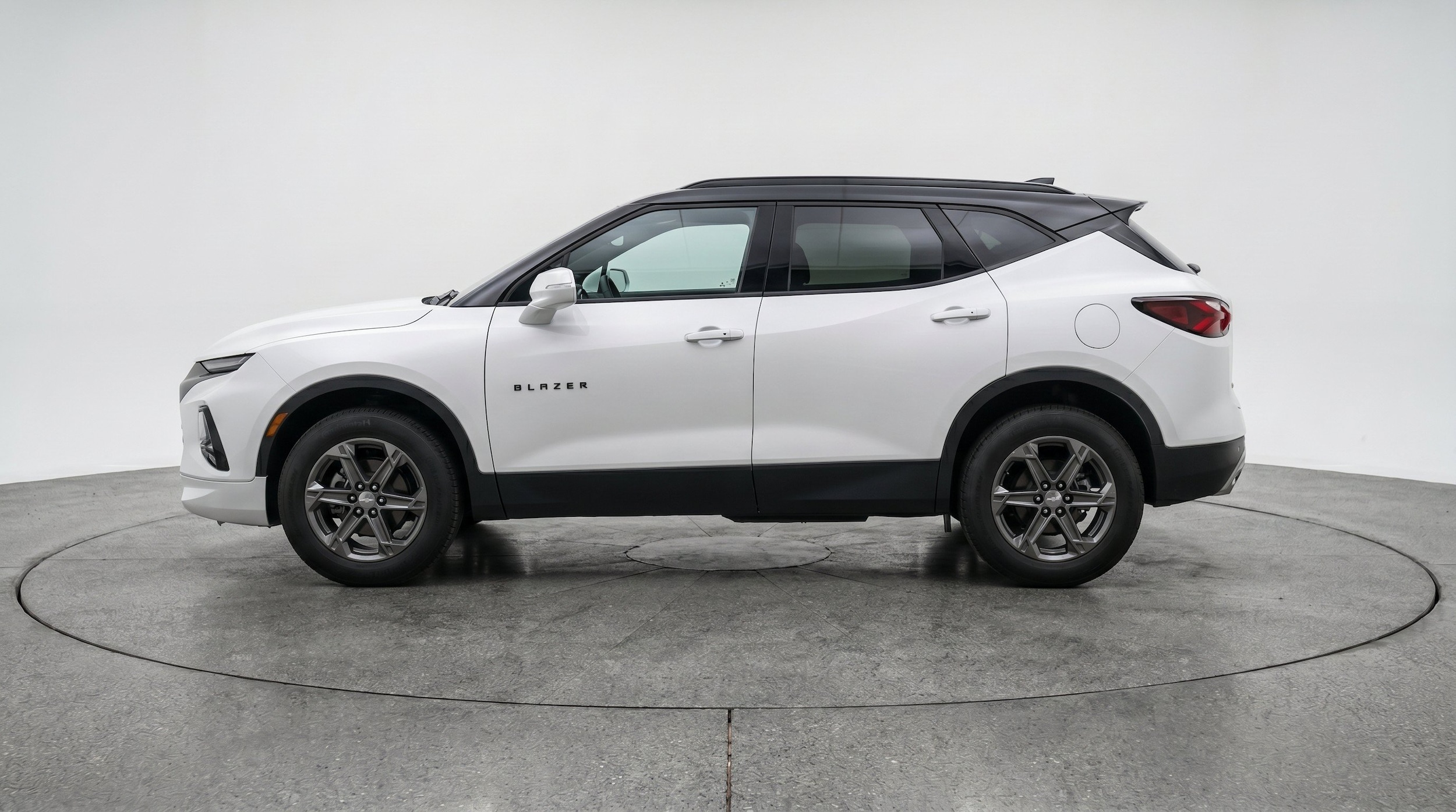 Thumbnail: 2026 Chevrolet Blazer - 5