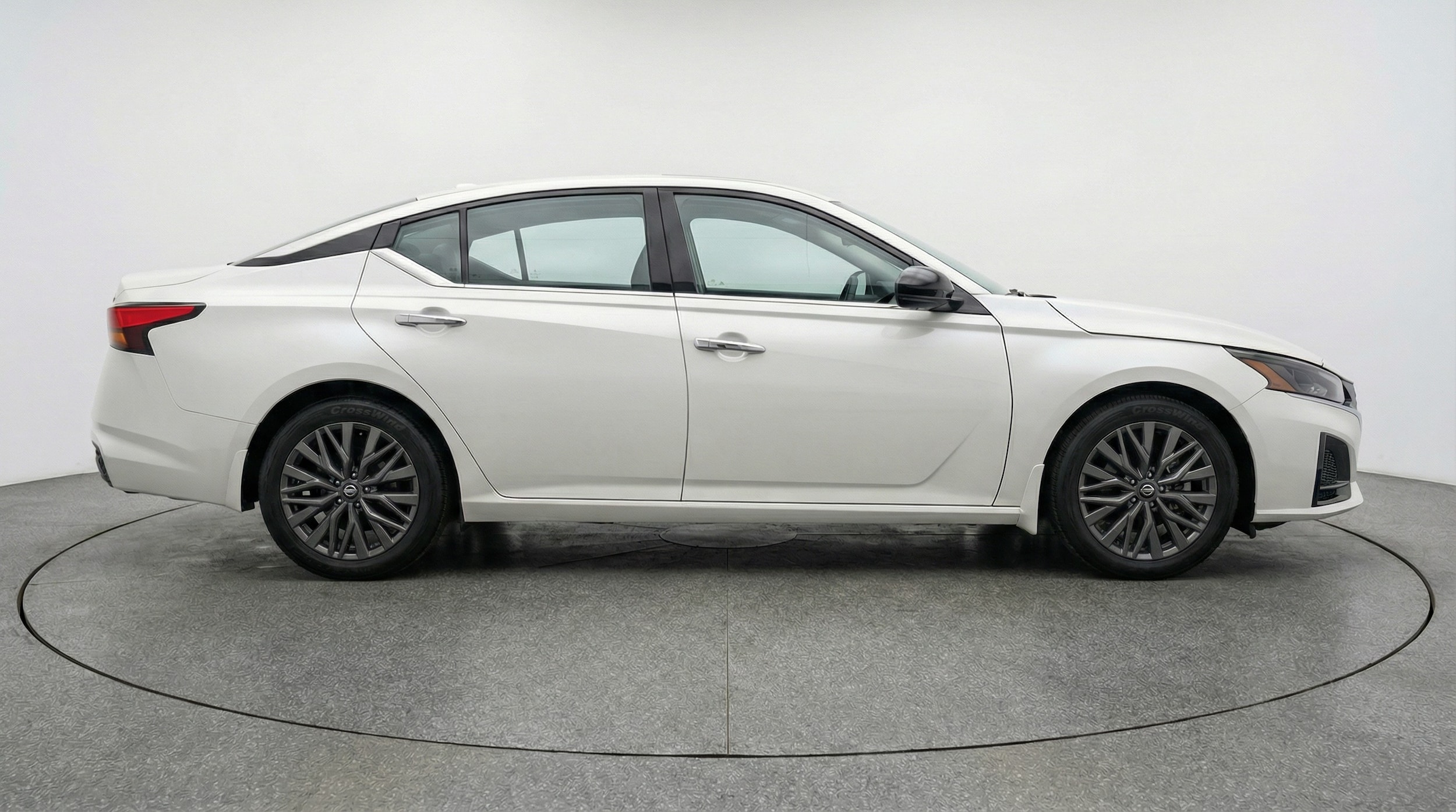 Thumbnail: 2025 Nissan Altima - 8