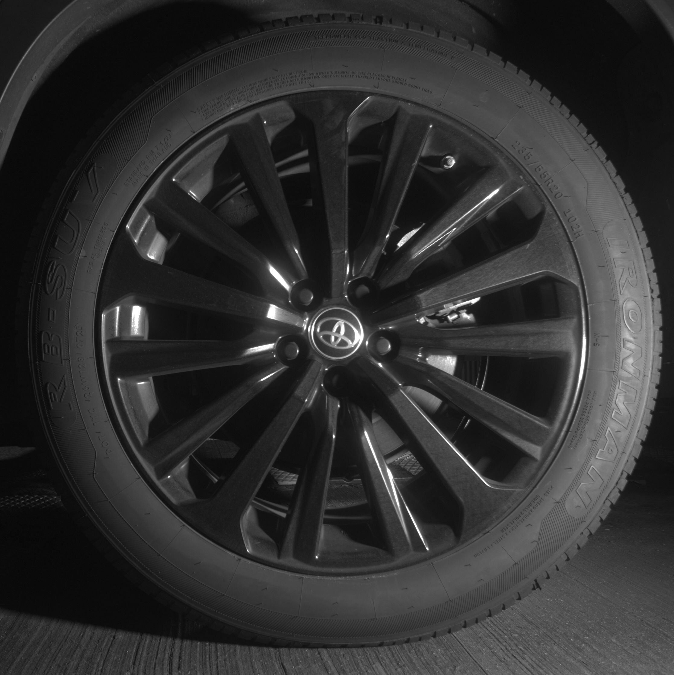 Thumbnail: 2024 Toyota Highlander - 11