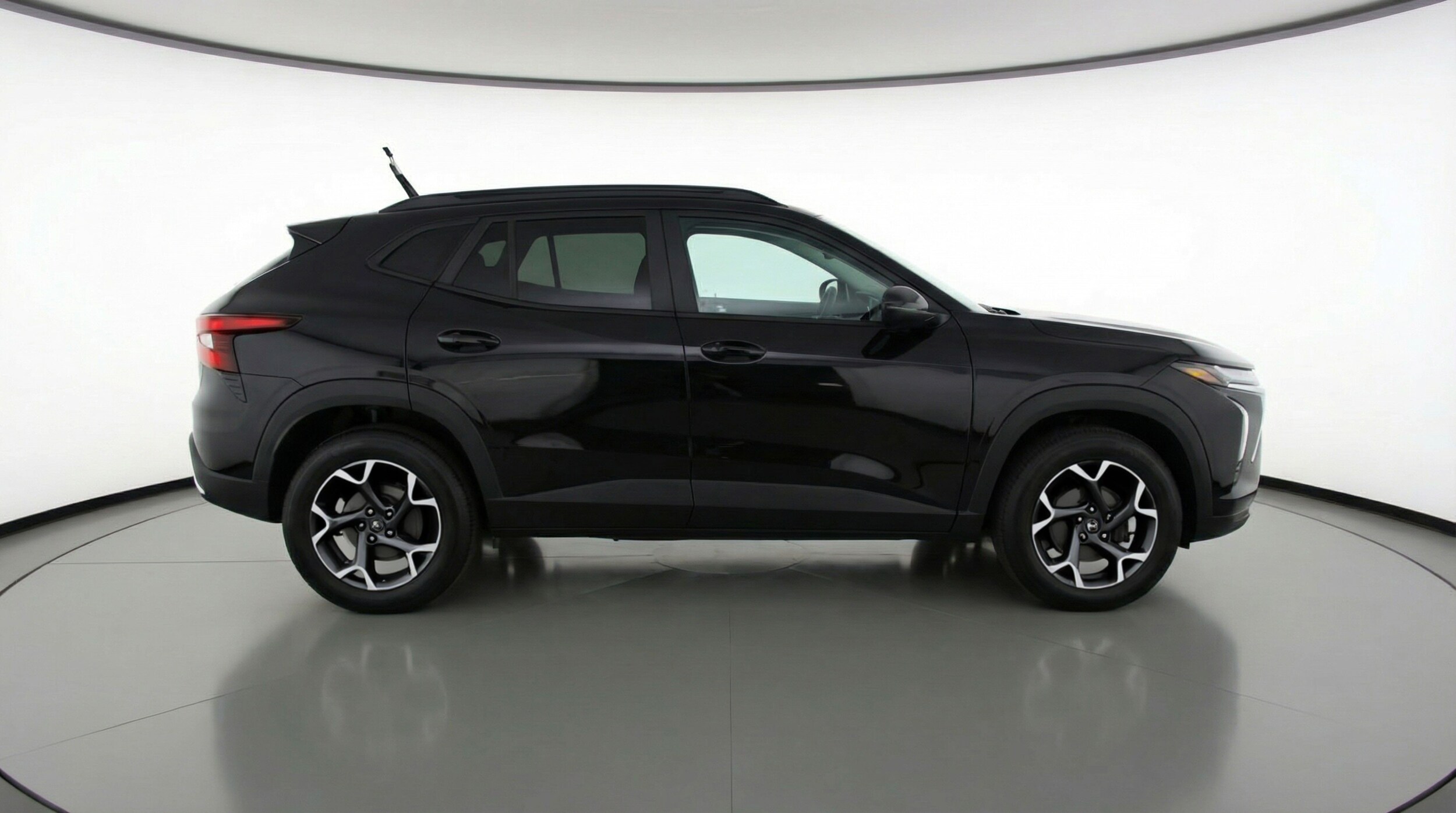 Thumbnail: 2025 Chevrolet Trax - 11