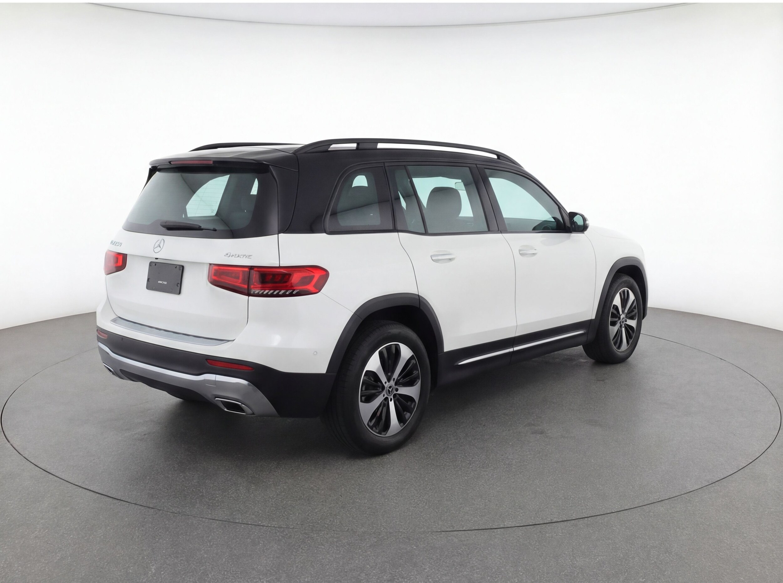 Thumbnail: 2025 Mercedes-Benz GLB - 7